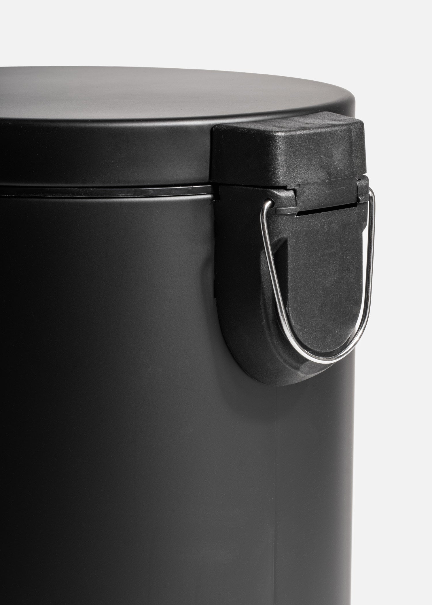 precio cesto de basura maha