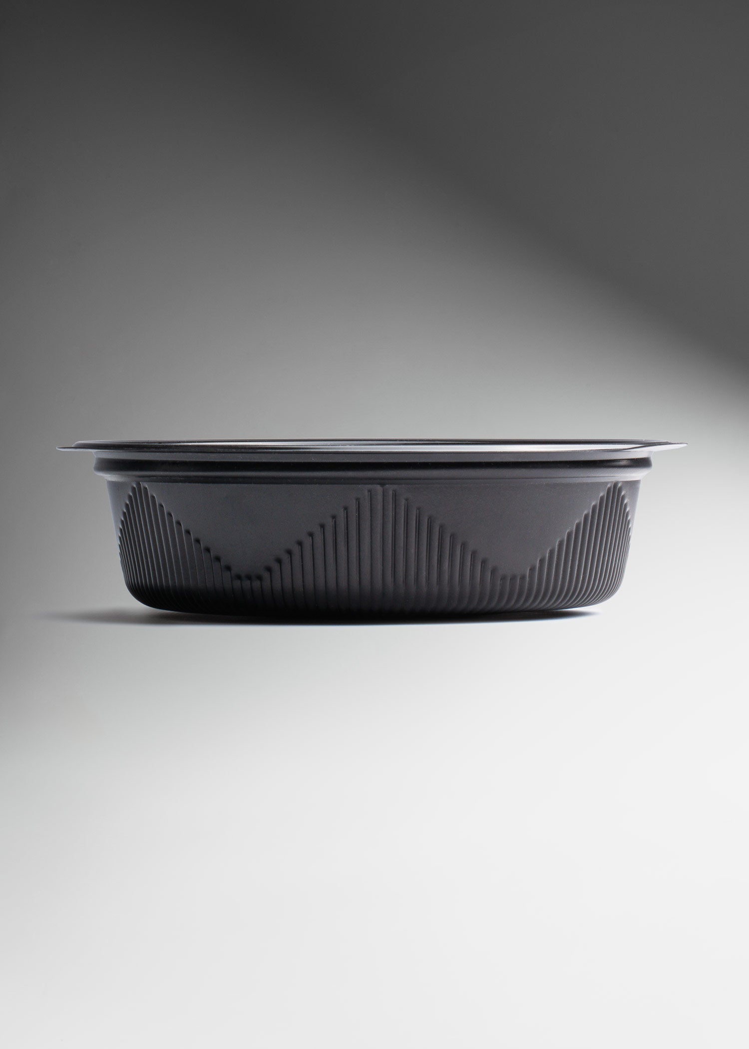 Contenedor hermético para alimentos desechable redondo de plástico 700 ml, diámetro 18.2 cm y alto 4.6 cm