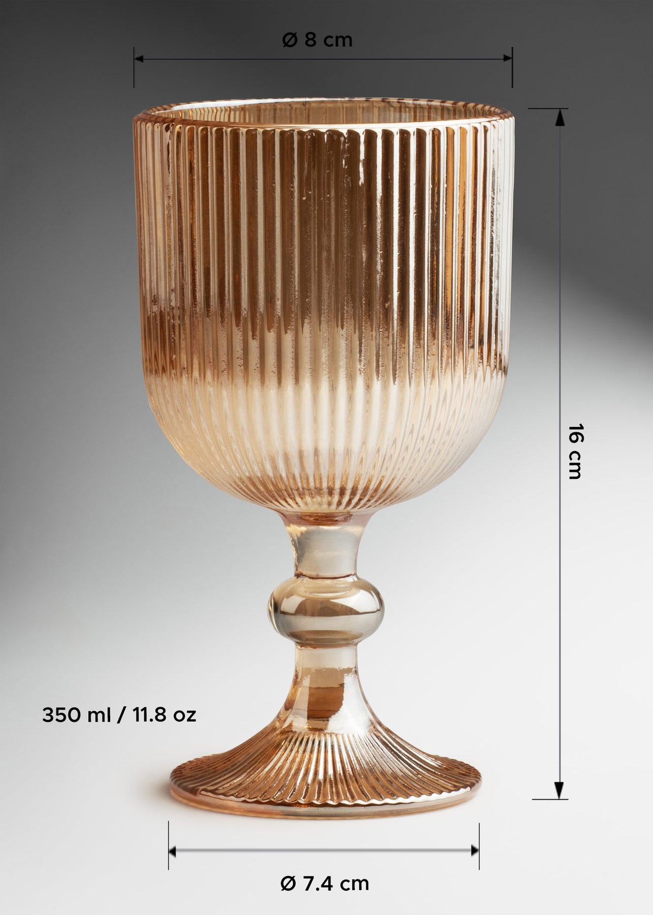 encuentra copa de vidrio maha