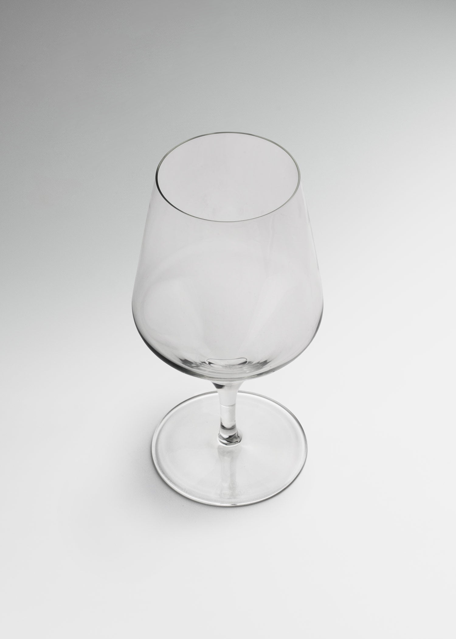 encuentra copas de vidrio maha