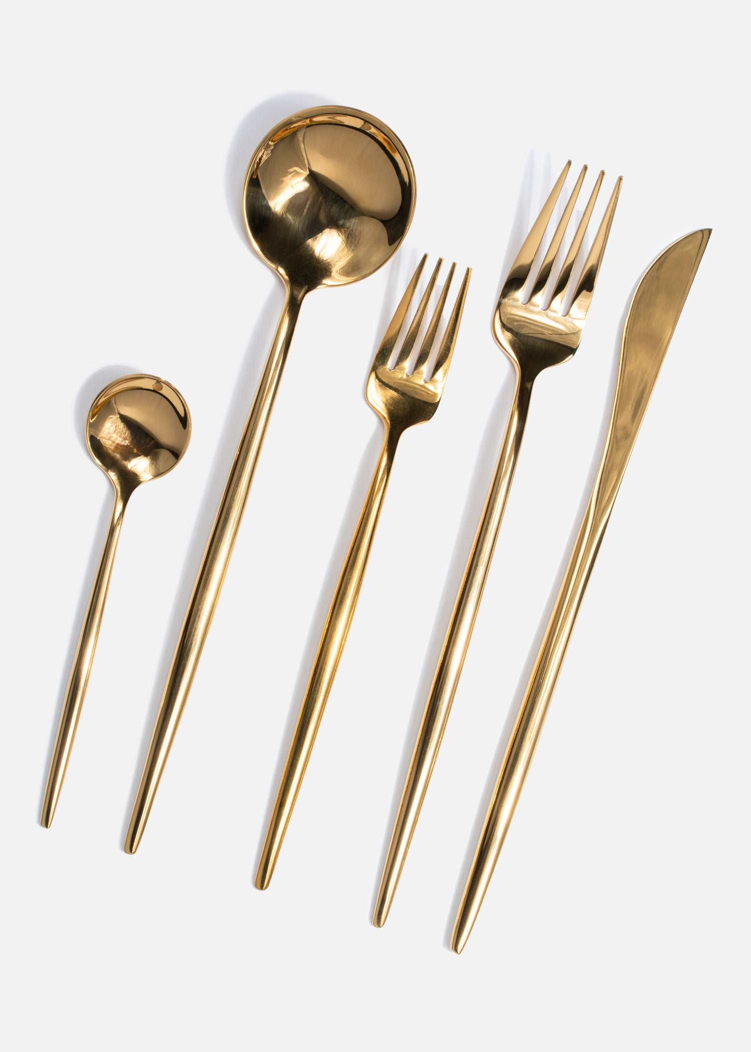compra cubiertos dorados maha