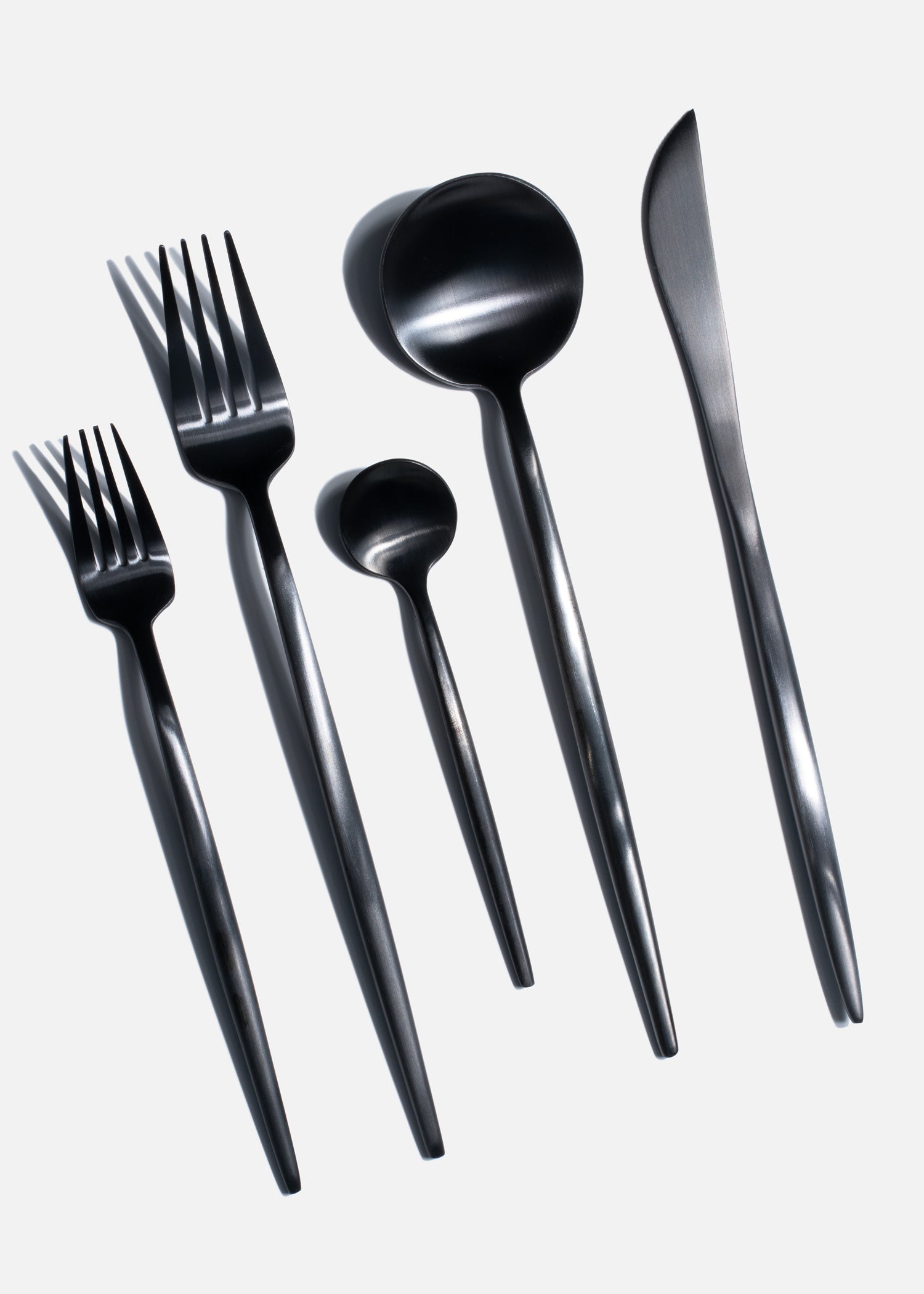 compra cubiertos negro maha