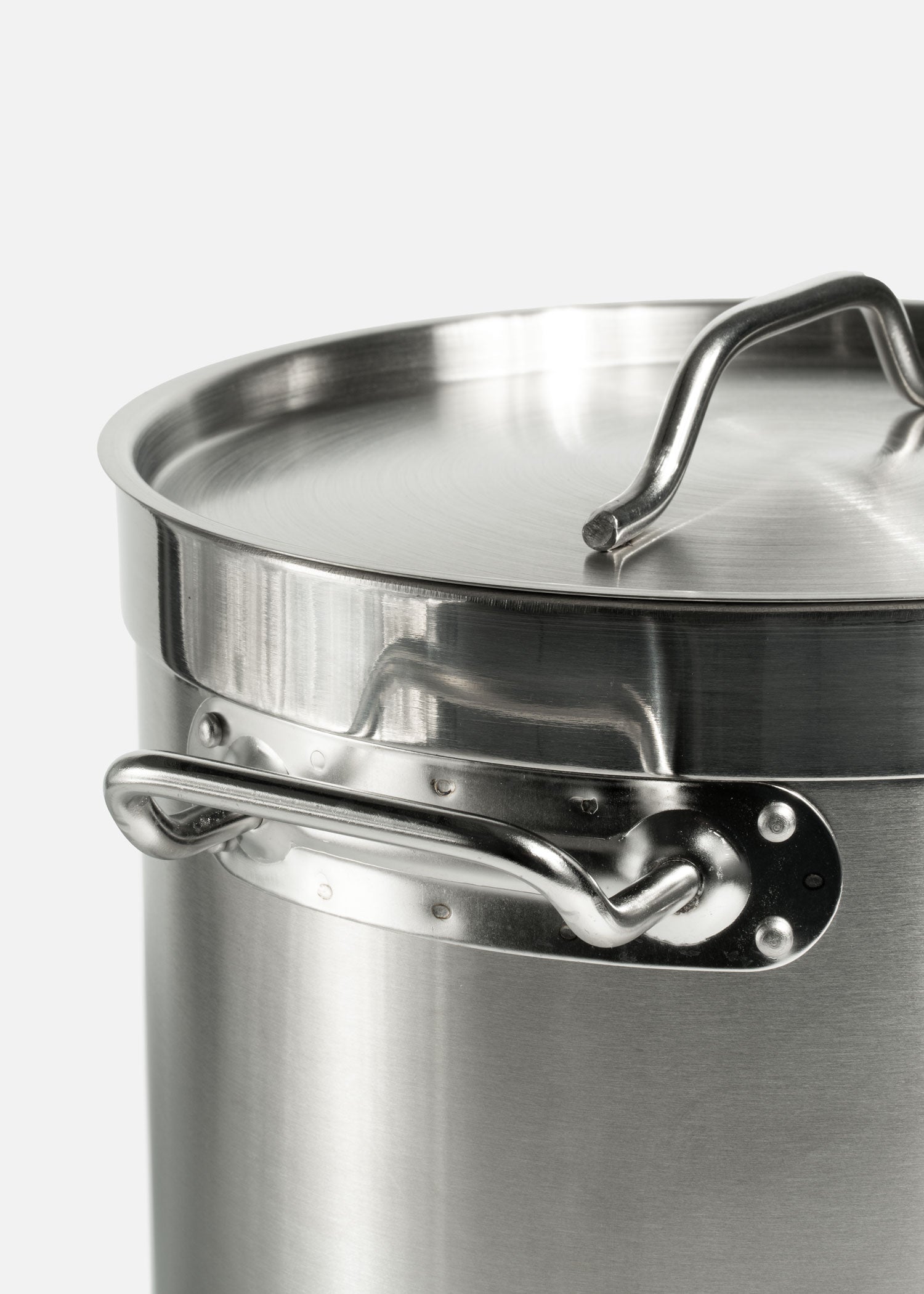 precio olla con tapa maha