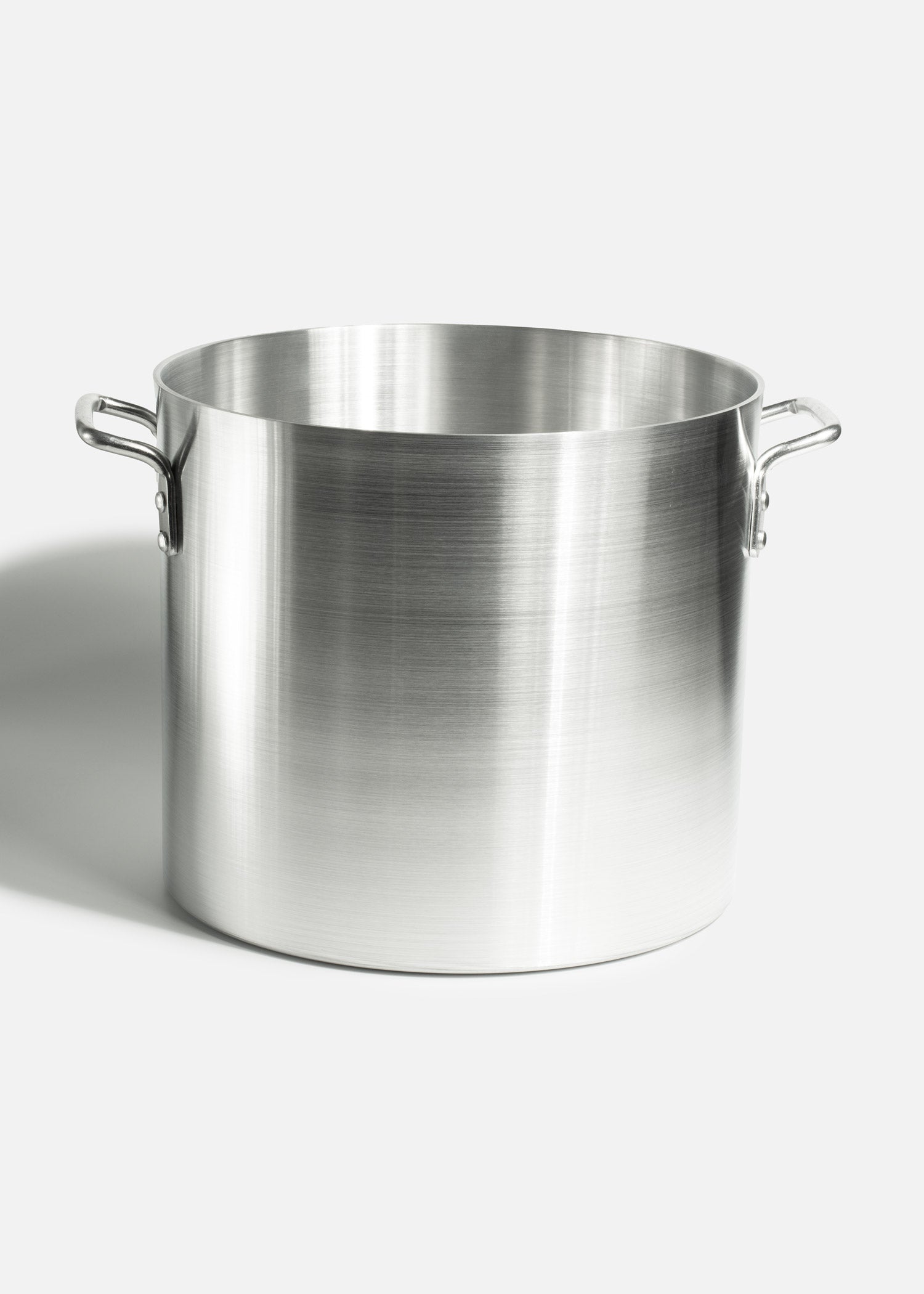 compra olla con tapa maha