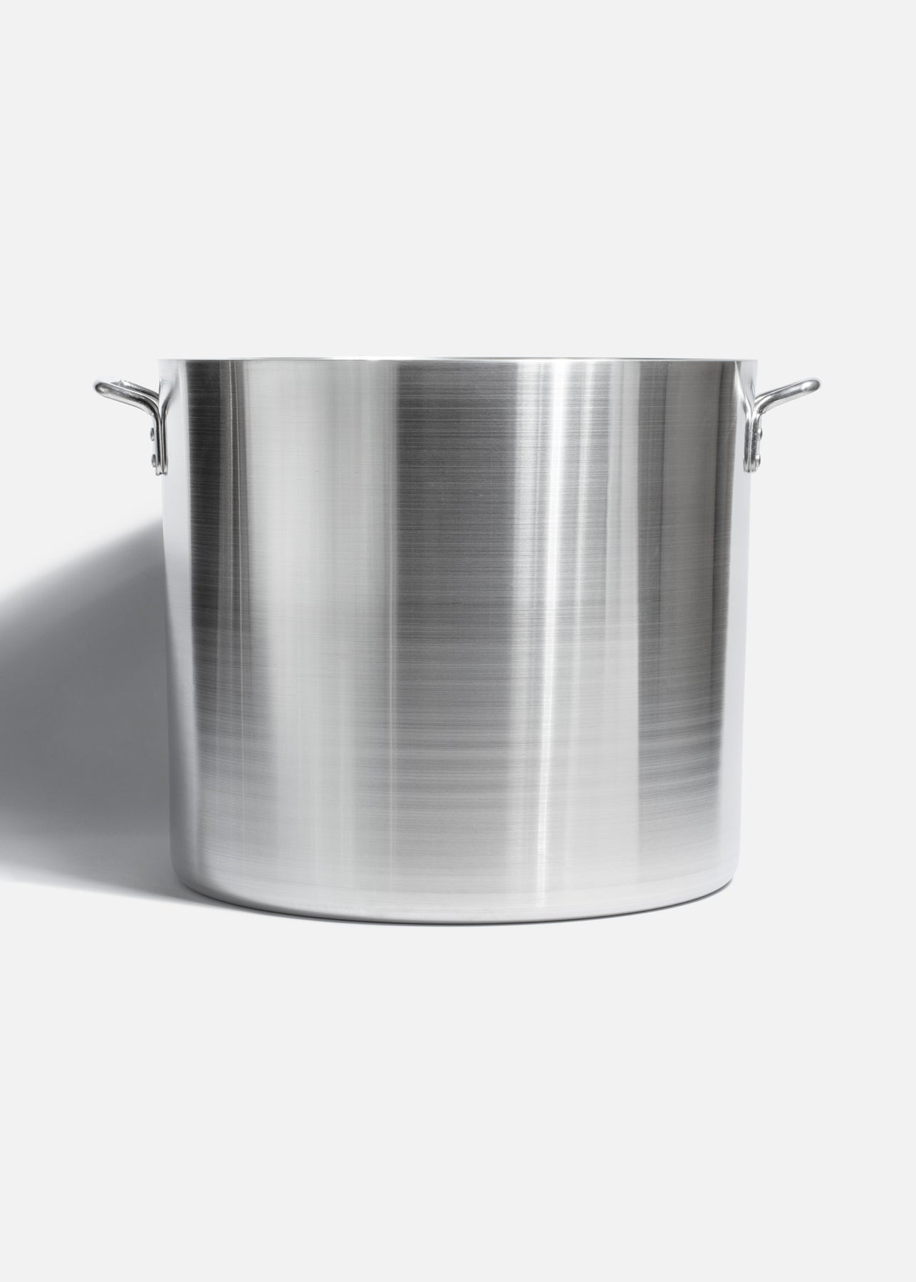 encuentra olla de aluminio maha