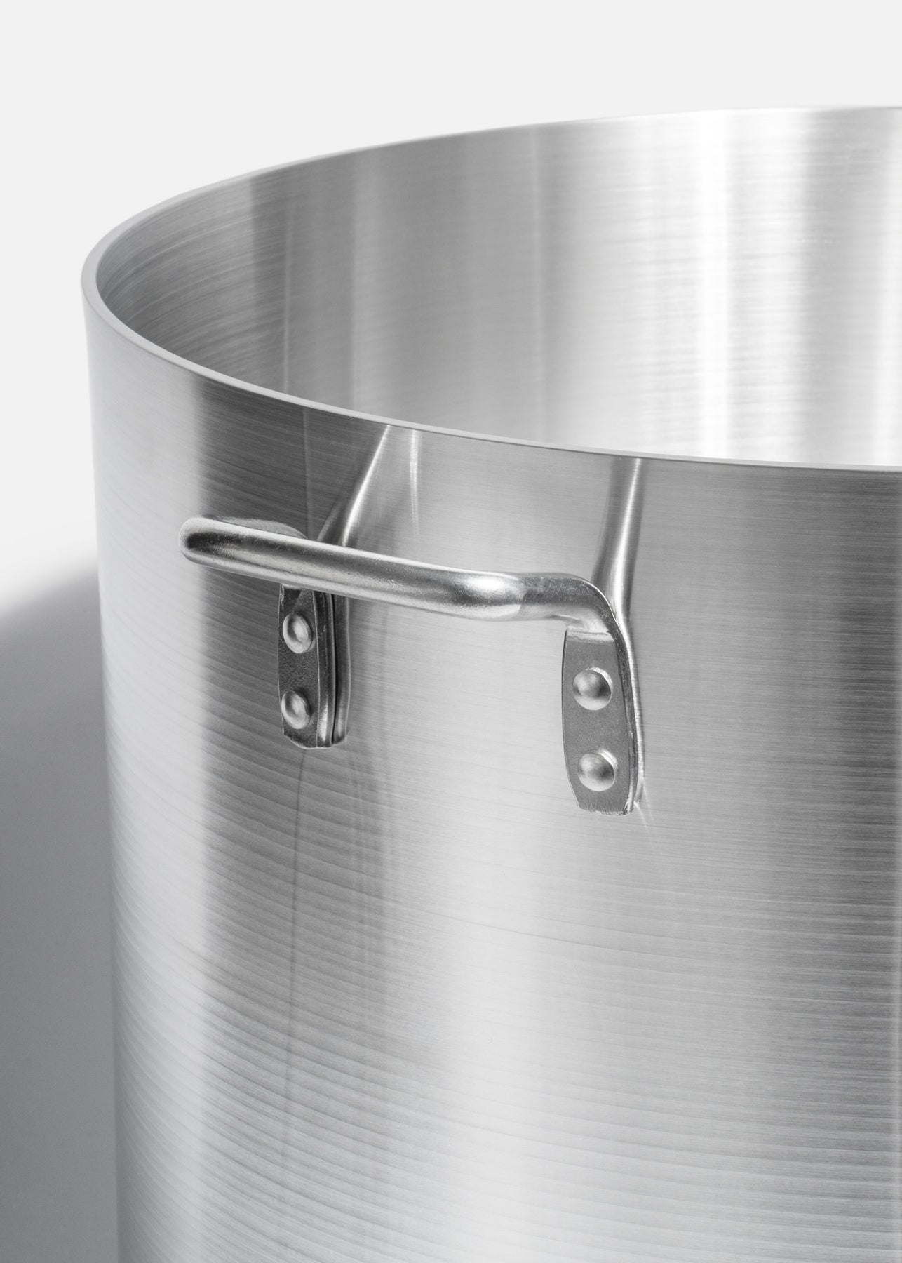 venta olla de aluminio maha