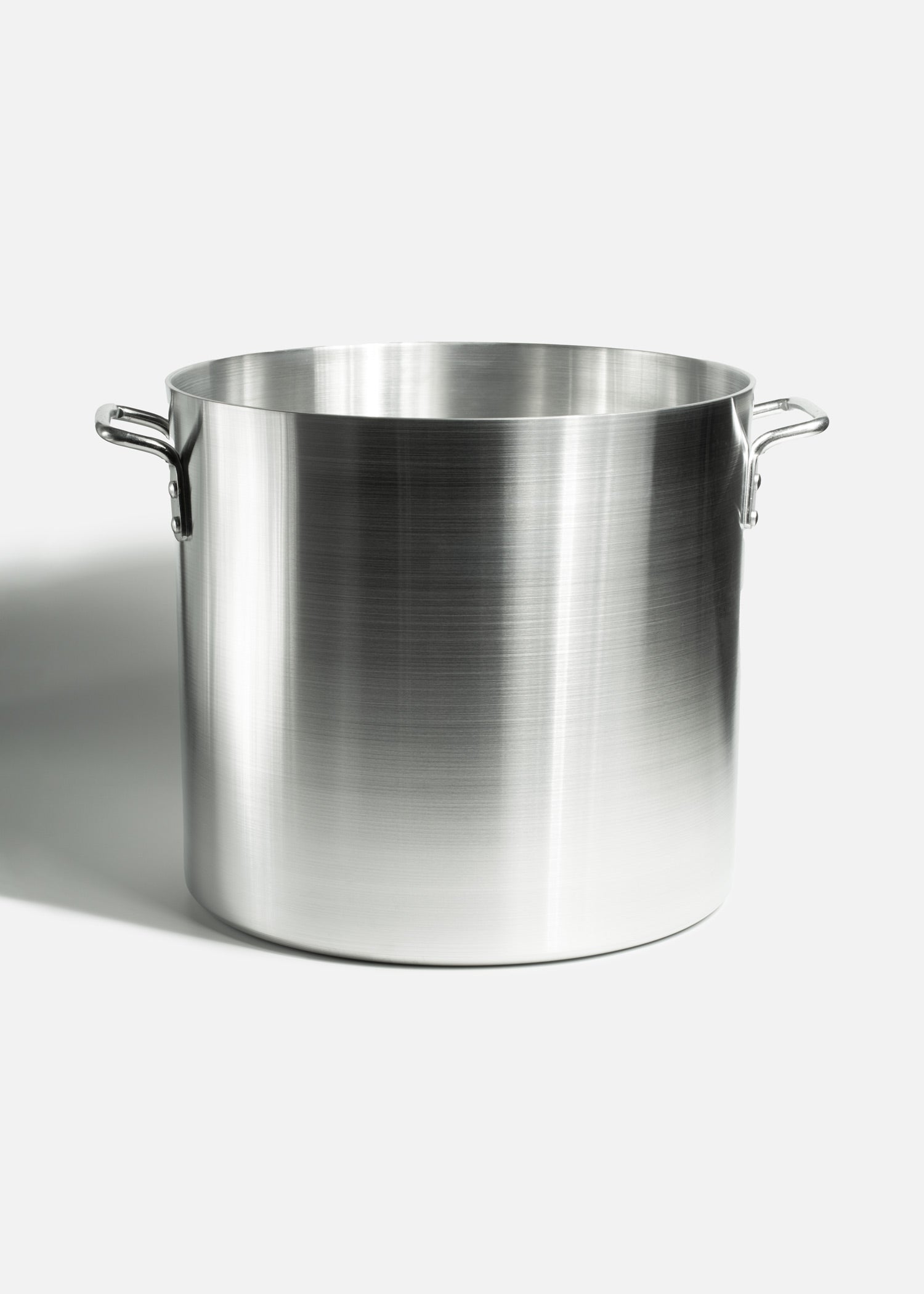 compra olla de aluminio maha