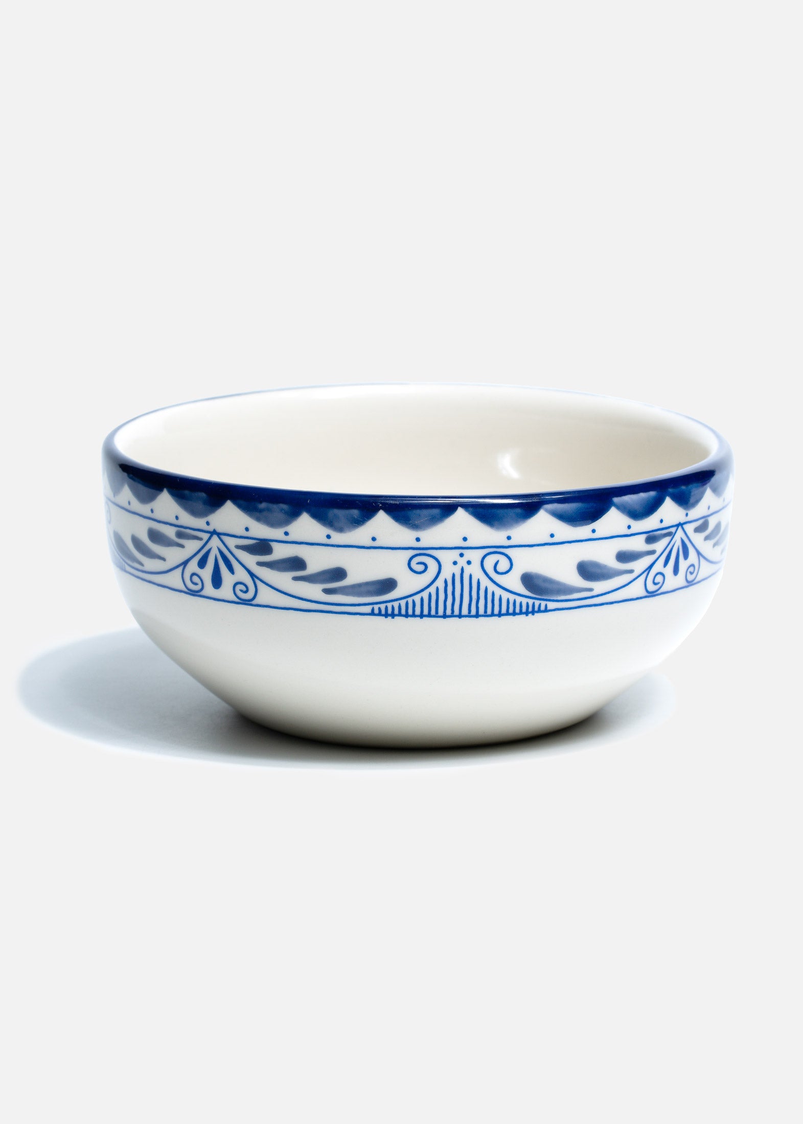 platos porcelana azul hoteles maha