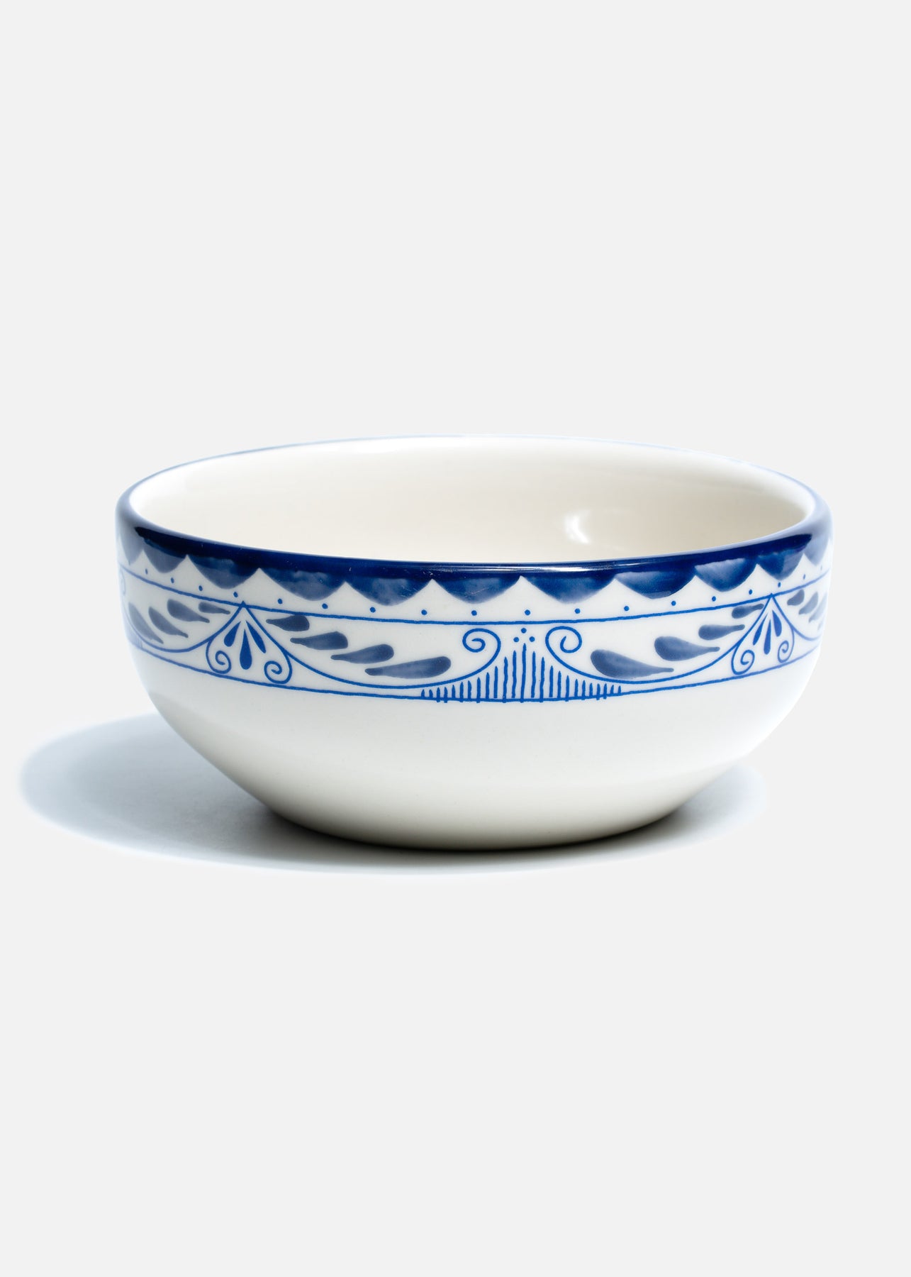 platos porcelana azul hoteles maha