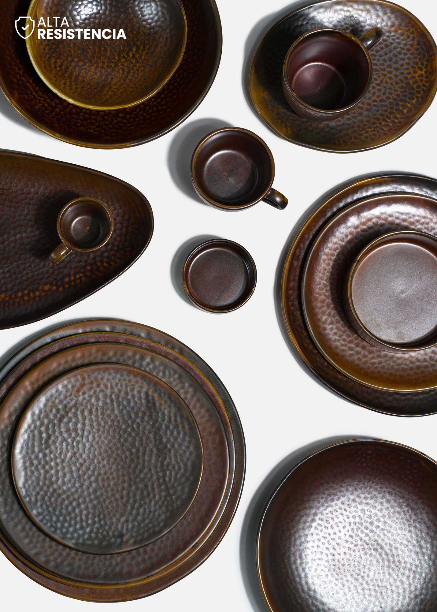 encuentra platos porcelana cafe maha