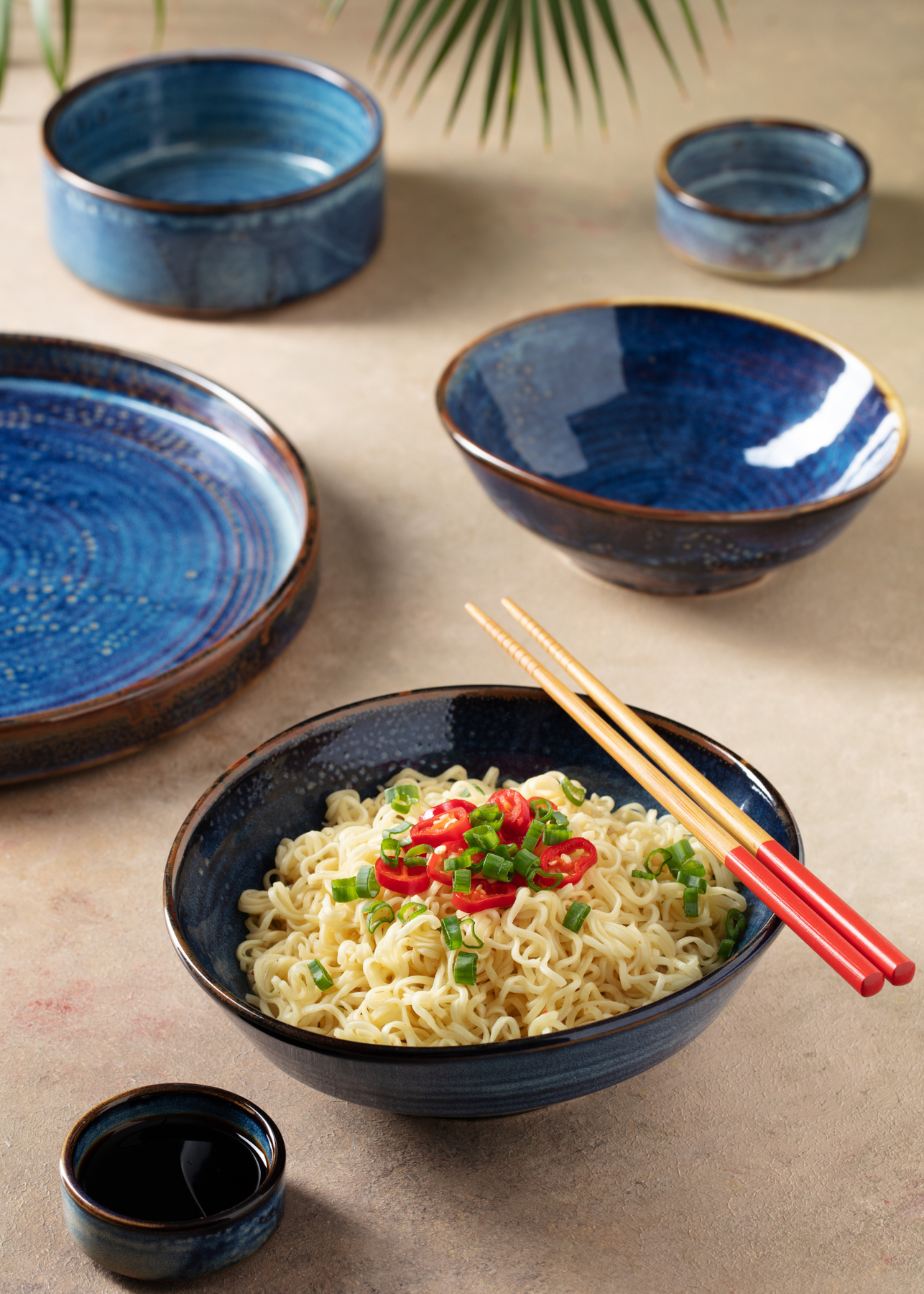 compra platos porcelana azul maha