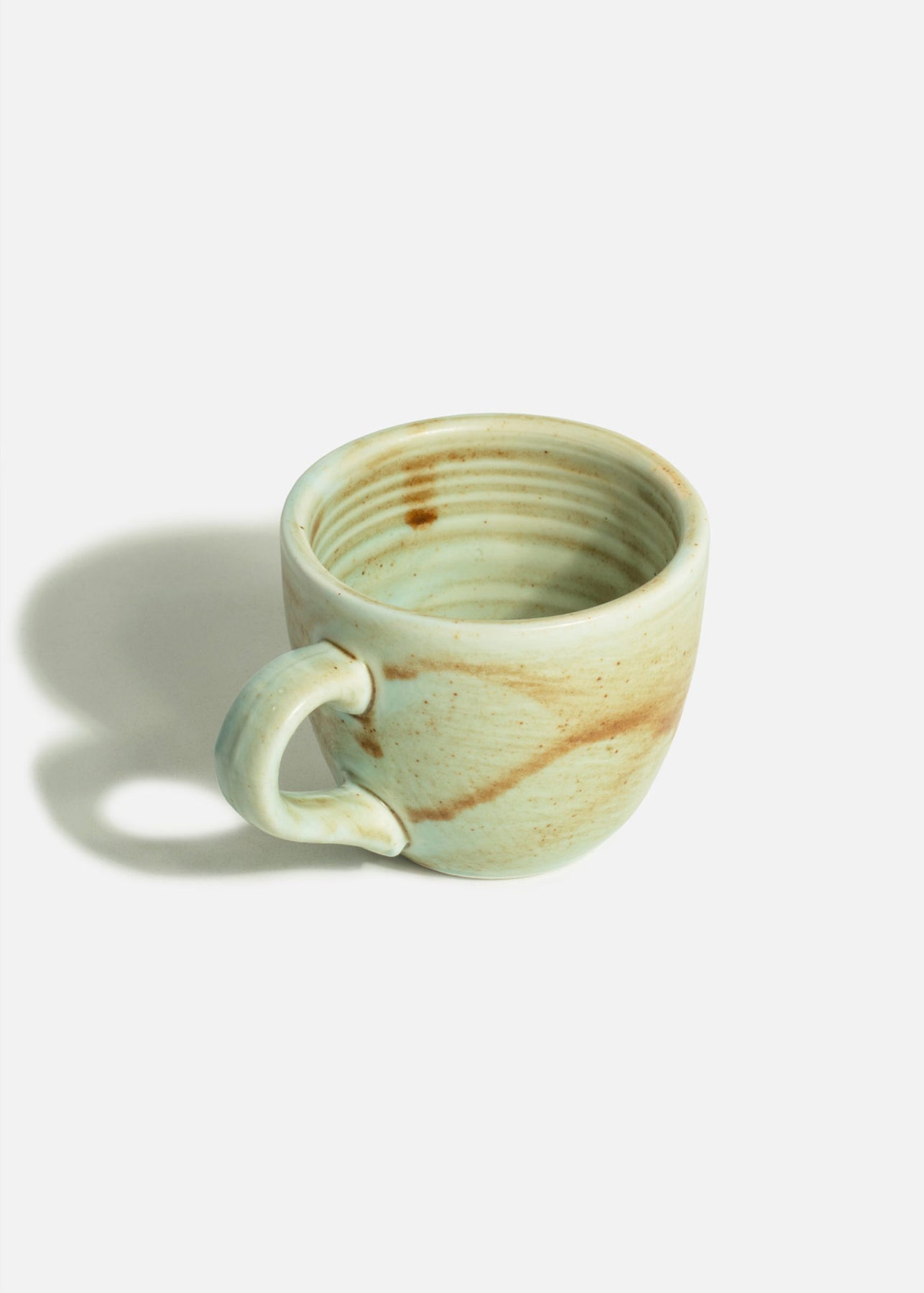 encuentra tazas para cafe maha