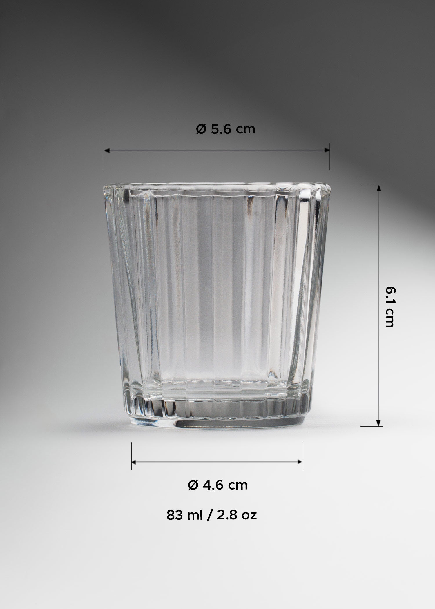 encuentra vaso de vidrio maha