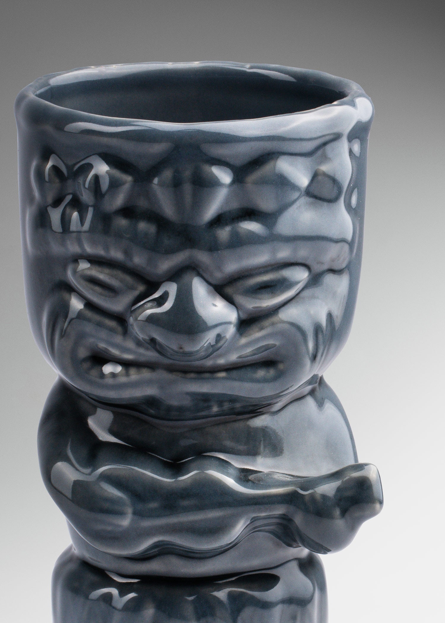 encuentra vasos de ceramica maha