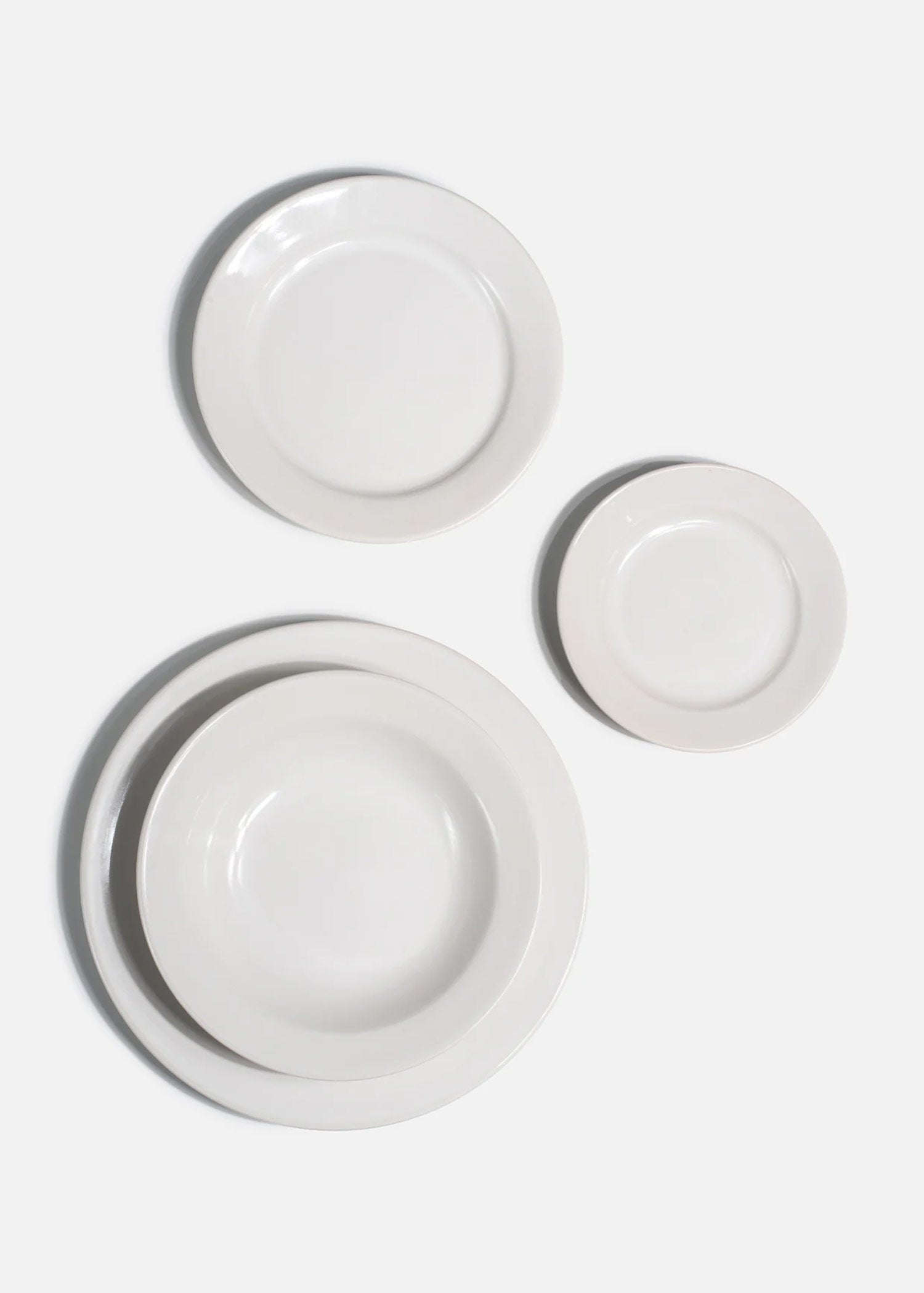 Platos trinche de cerámica blanco Barcelona