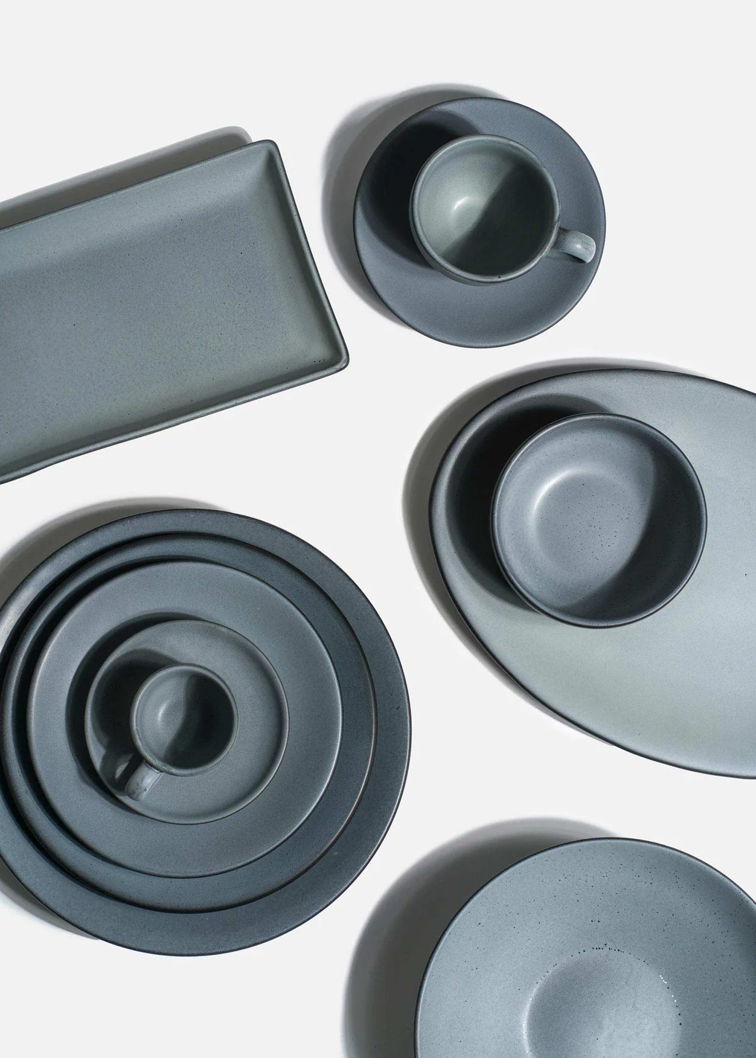 Platos trinche de porcelana gris Chrom