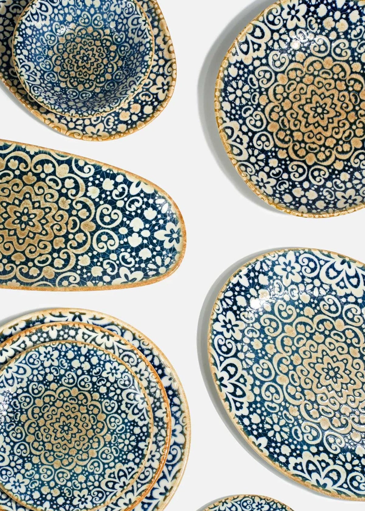 Platos trinche de porcelana azul y blanco Bursa