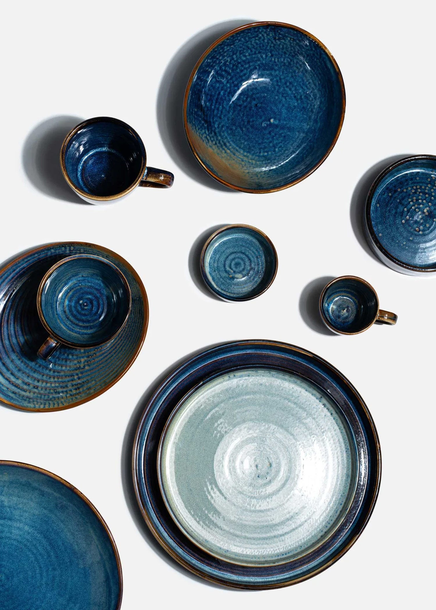 Platos trinche de porcelana azul Efeso