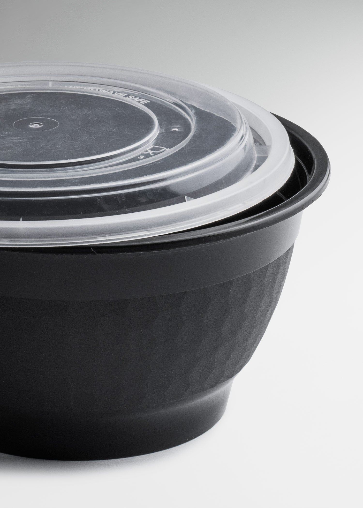 Bowl contenedor de alimentos negro con tapa transparente para comida