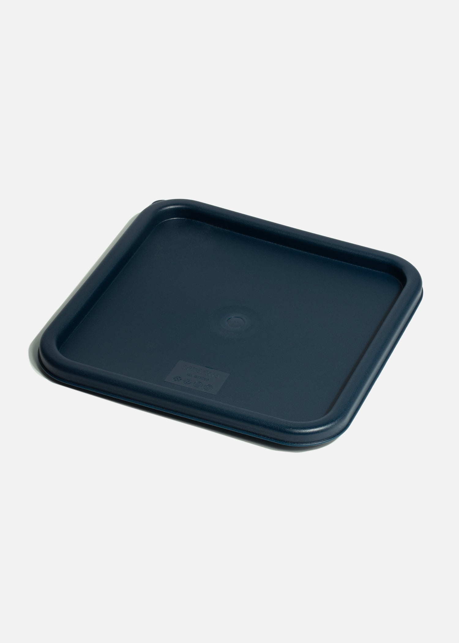 encuentra cambro de policarbonato maha
