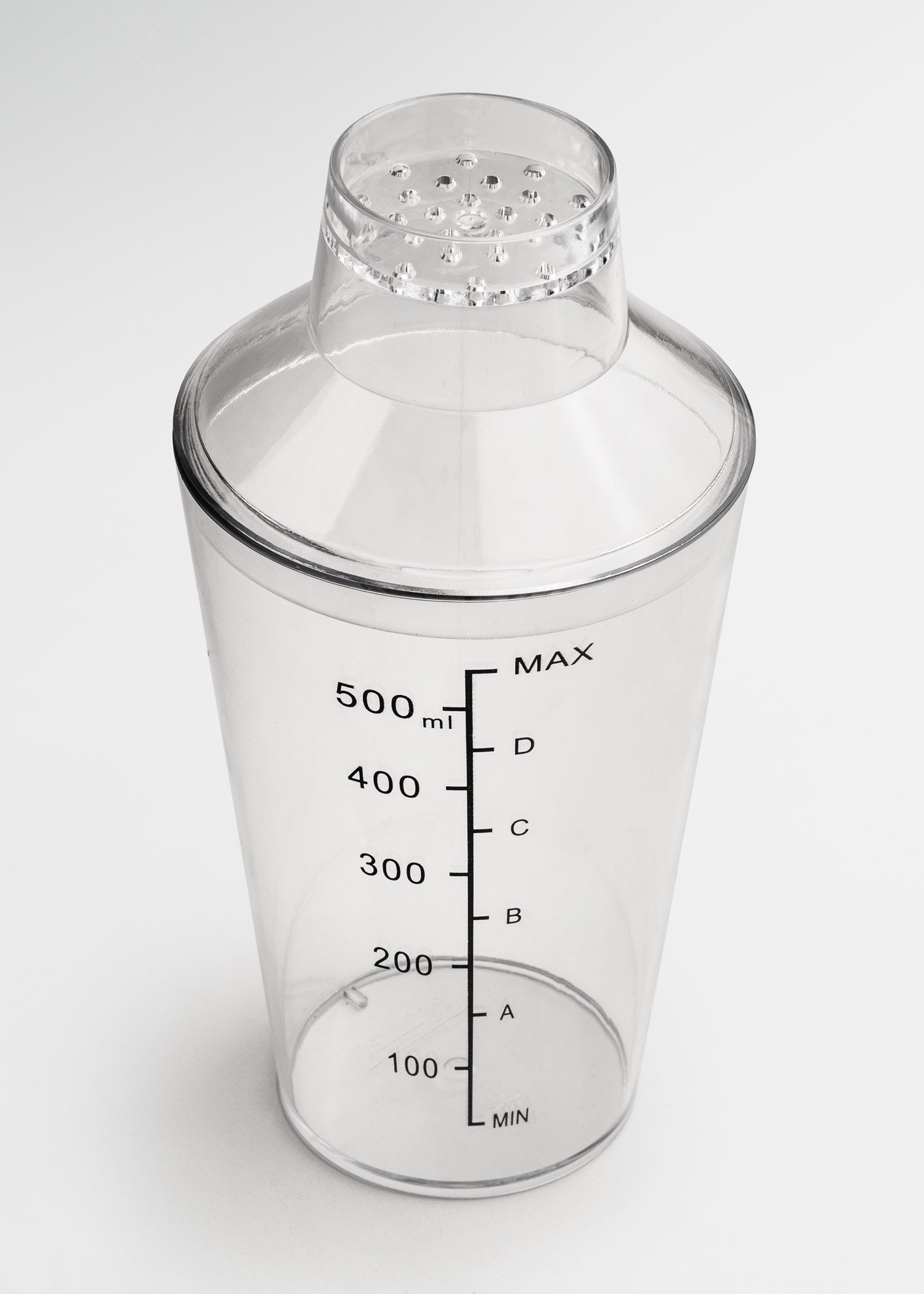 encuentra coctelera shaker maha