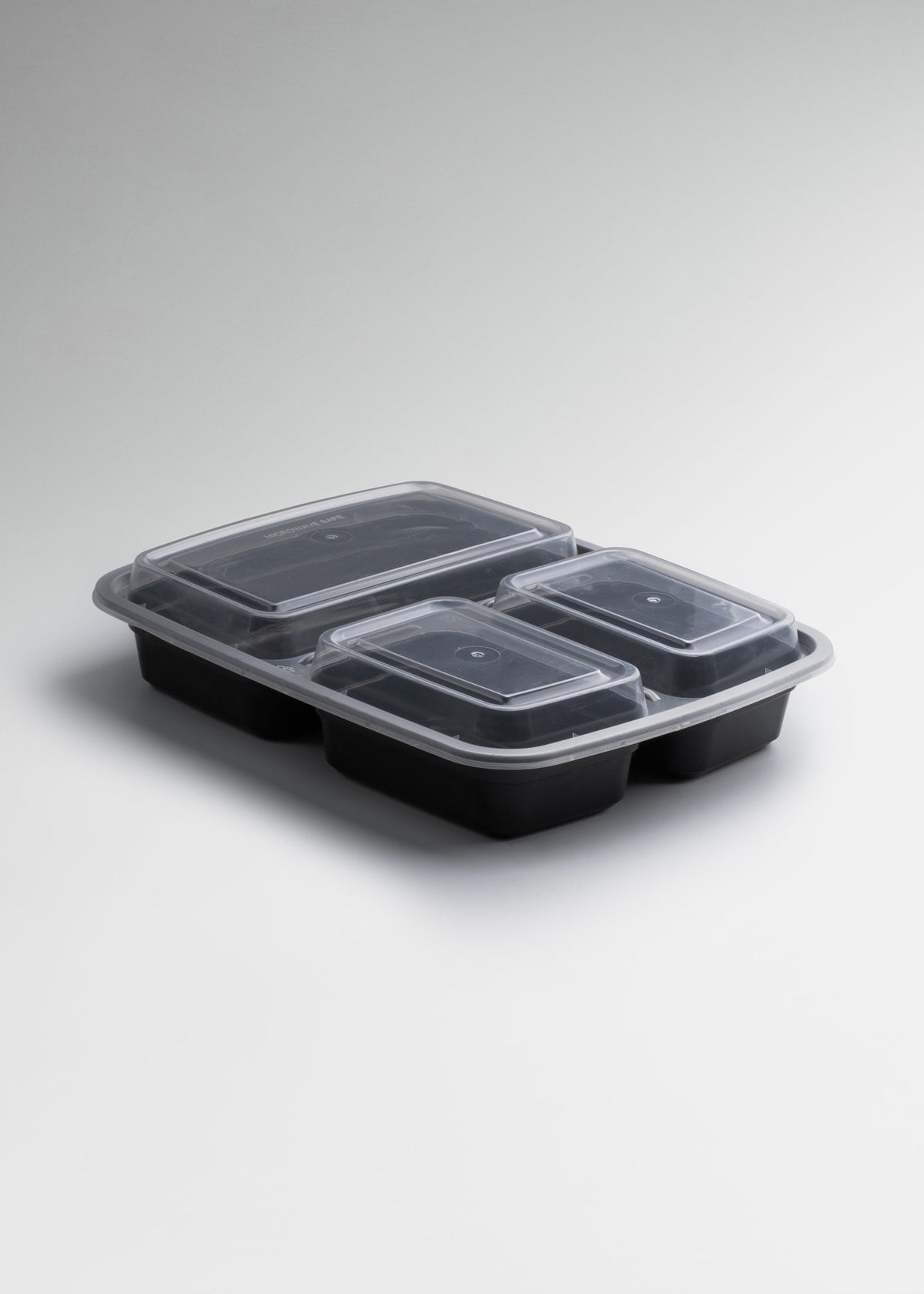 Contenedor de alimentos MAHA negro de 3 compartimentos con tapa transparente