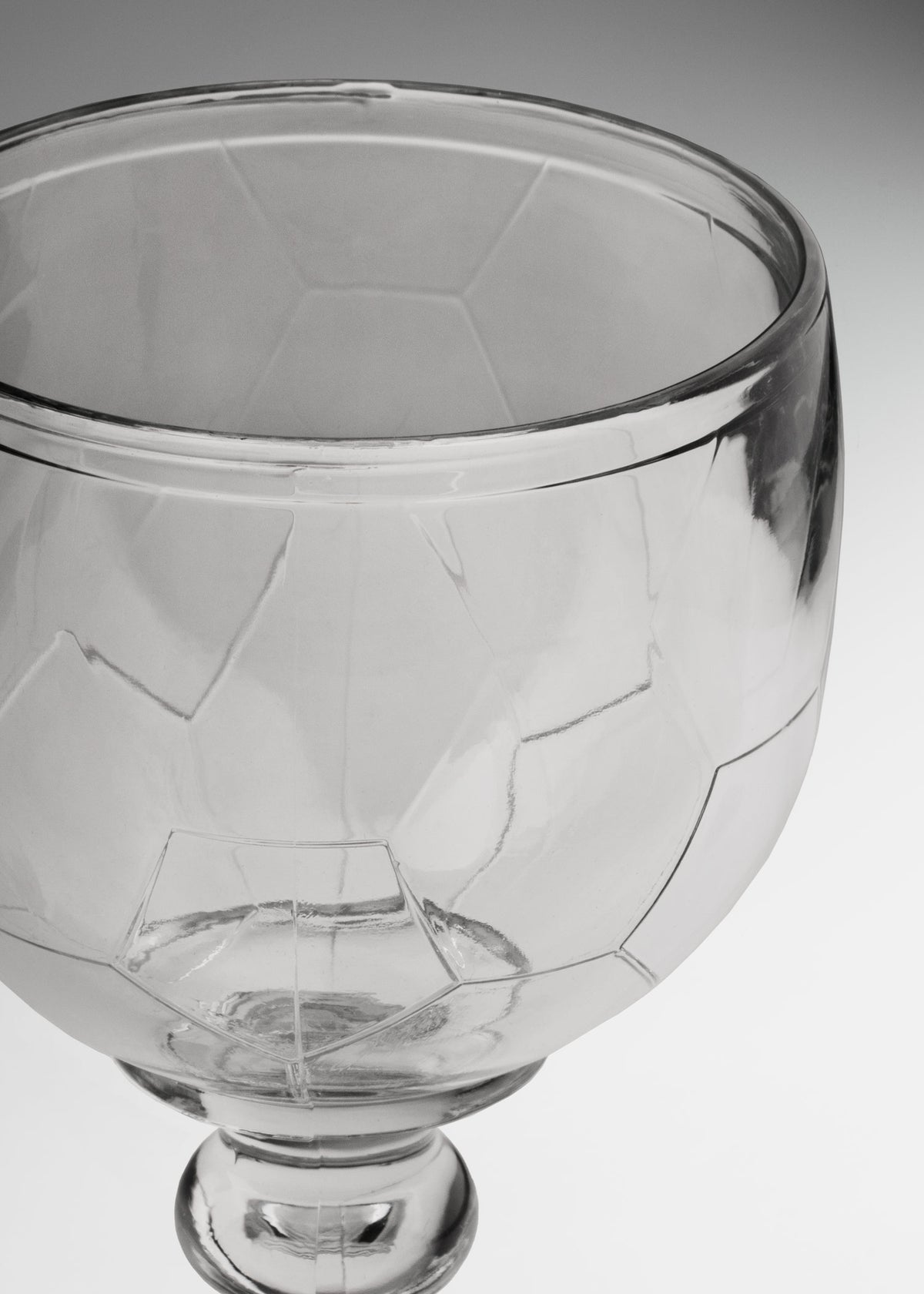 Copa chabela de vidrio transparente en forma de balón para micheladas y cervezas ideal para bar o restaurante 620 ml — imagen de producto