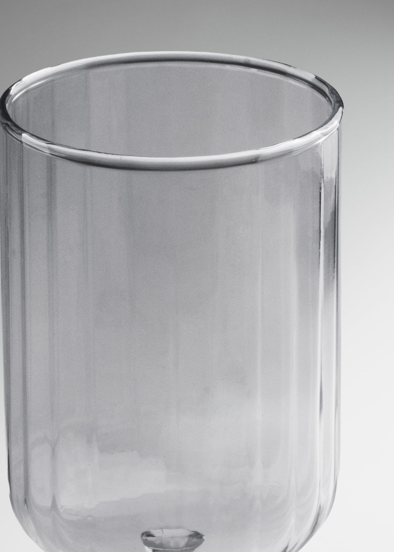 Copa para coctel de vidrio transparente Linear 399 ml