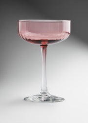 Copa coupe para cóctel de vidrio rosa Linear Blush 251 ml