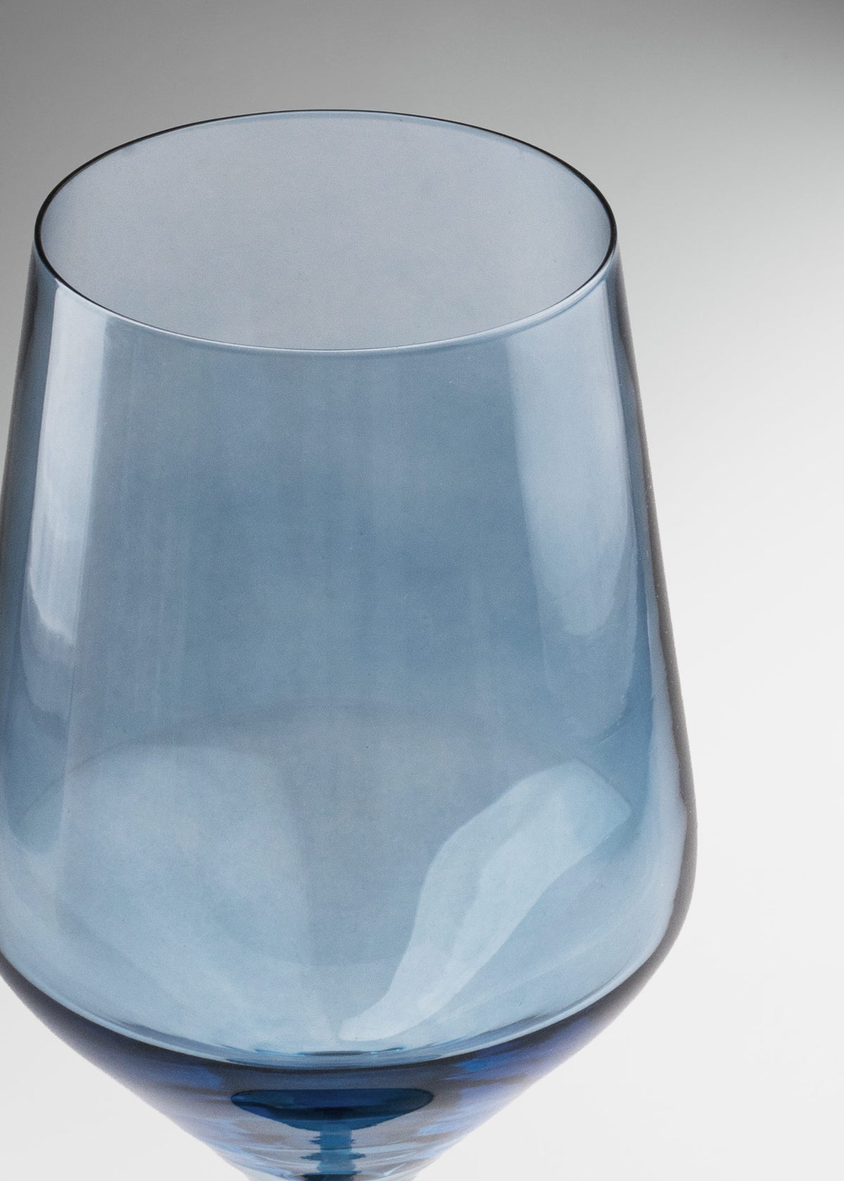 Copa elegante para coctelería premium de cristal pintado azul Mencía 505 ml