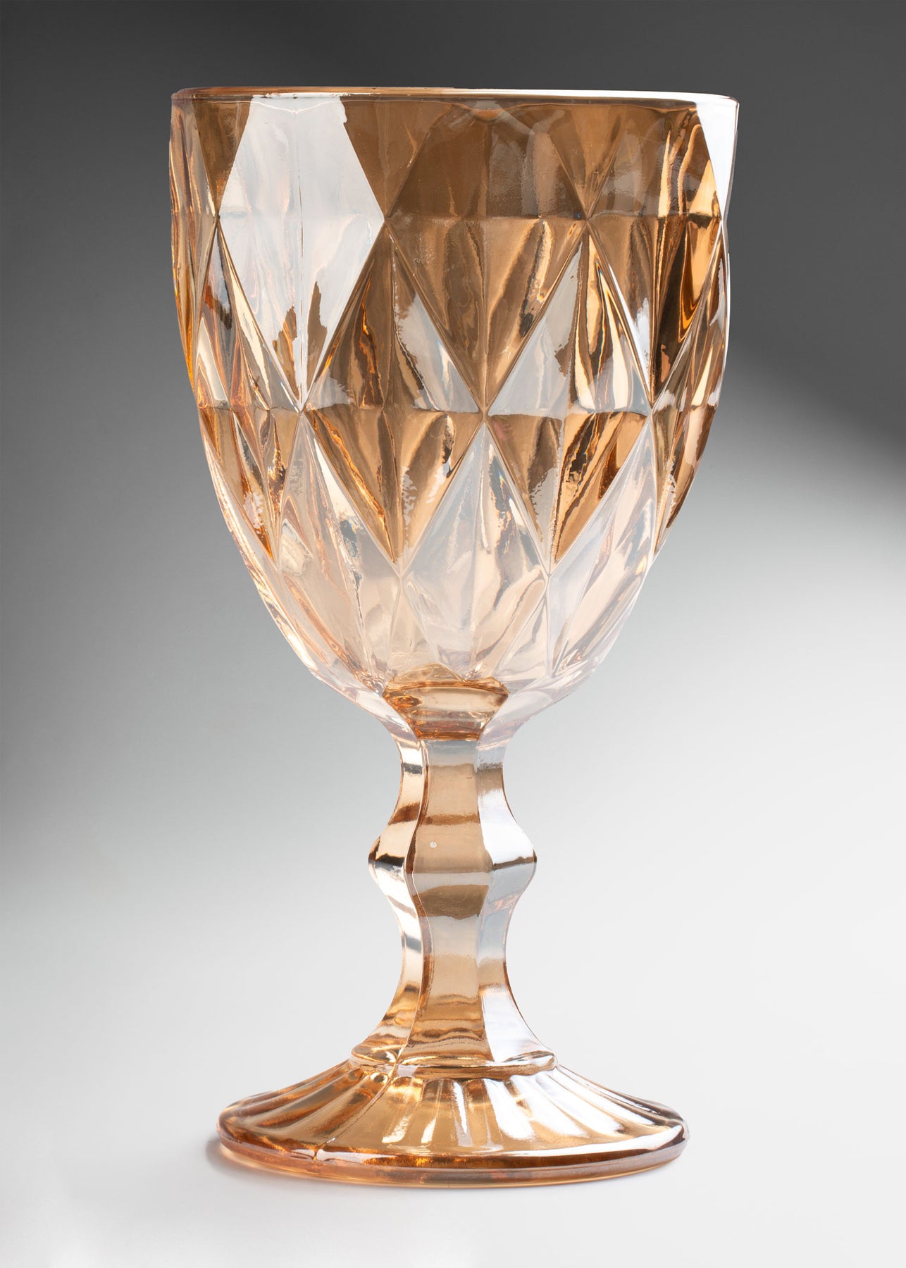 Copa de vidrio para vino y coctelería dorada Diamond 325 ml