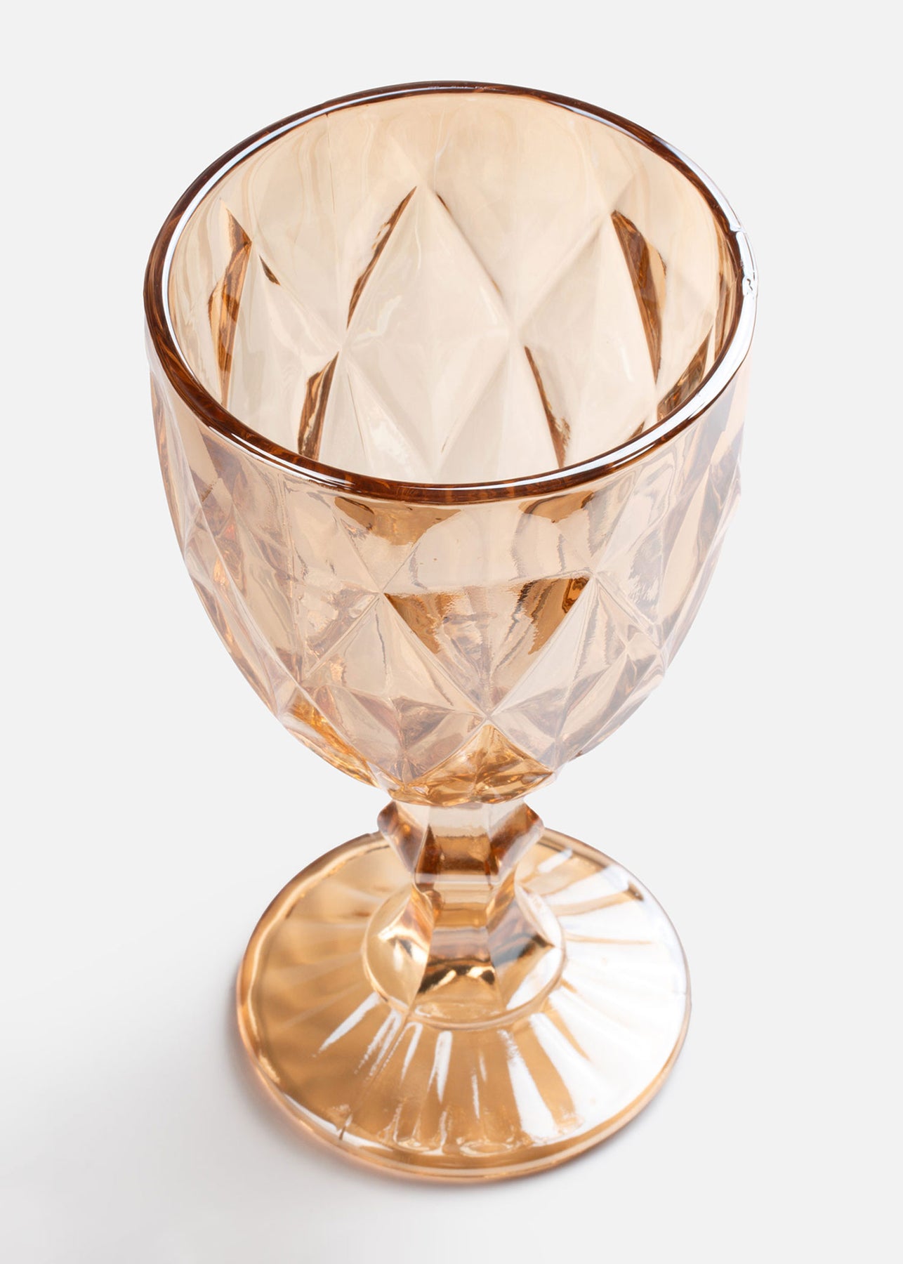 Copa de vidrio para vino y coctelería dorada Diamond 325 ml