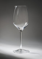 Copa Riesling Extreme Riedel de cristal transparente de 490 ml, vista completa.
