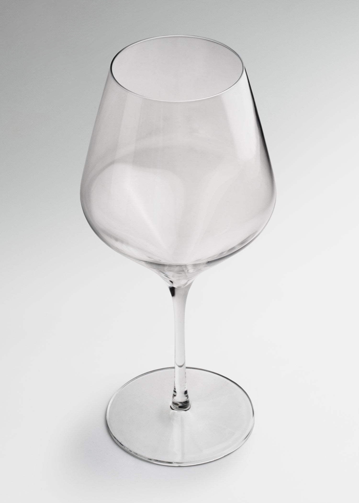 encuentra copa de vidrio maha