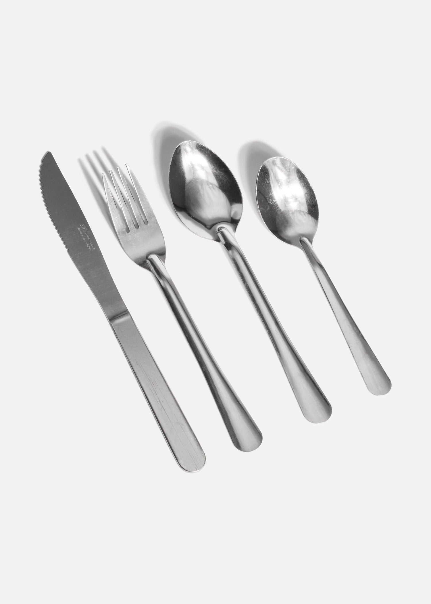 compra cubiertos de mesa maha