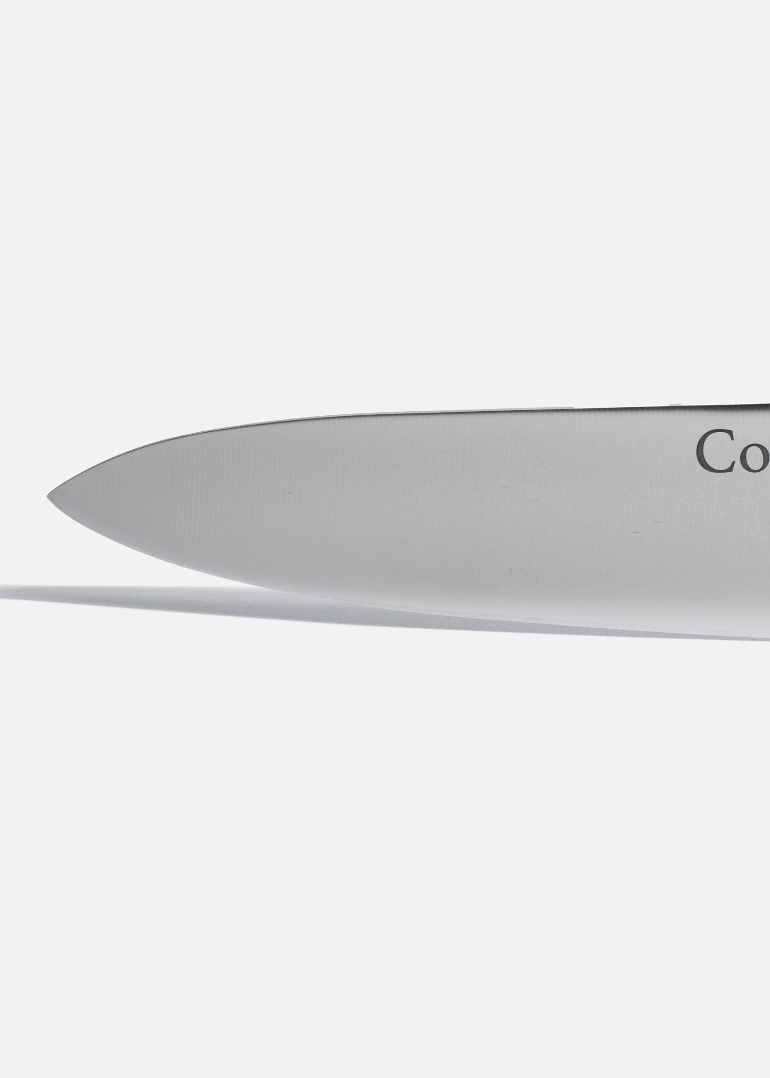 encuentra cuchillo de acero inoxidable maha