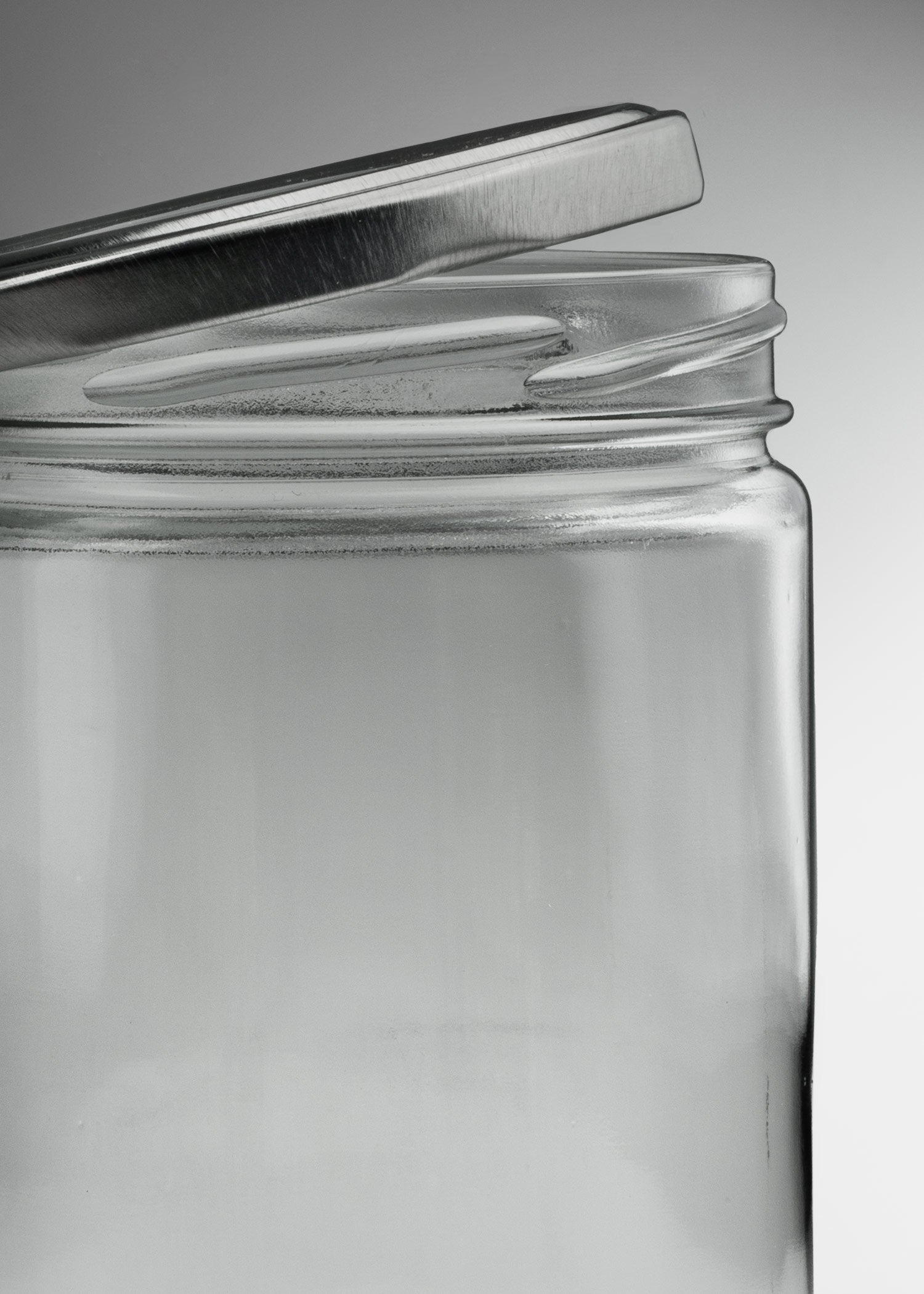 encuentra frasco de vidrio maha