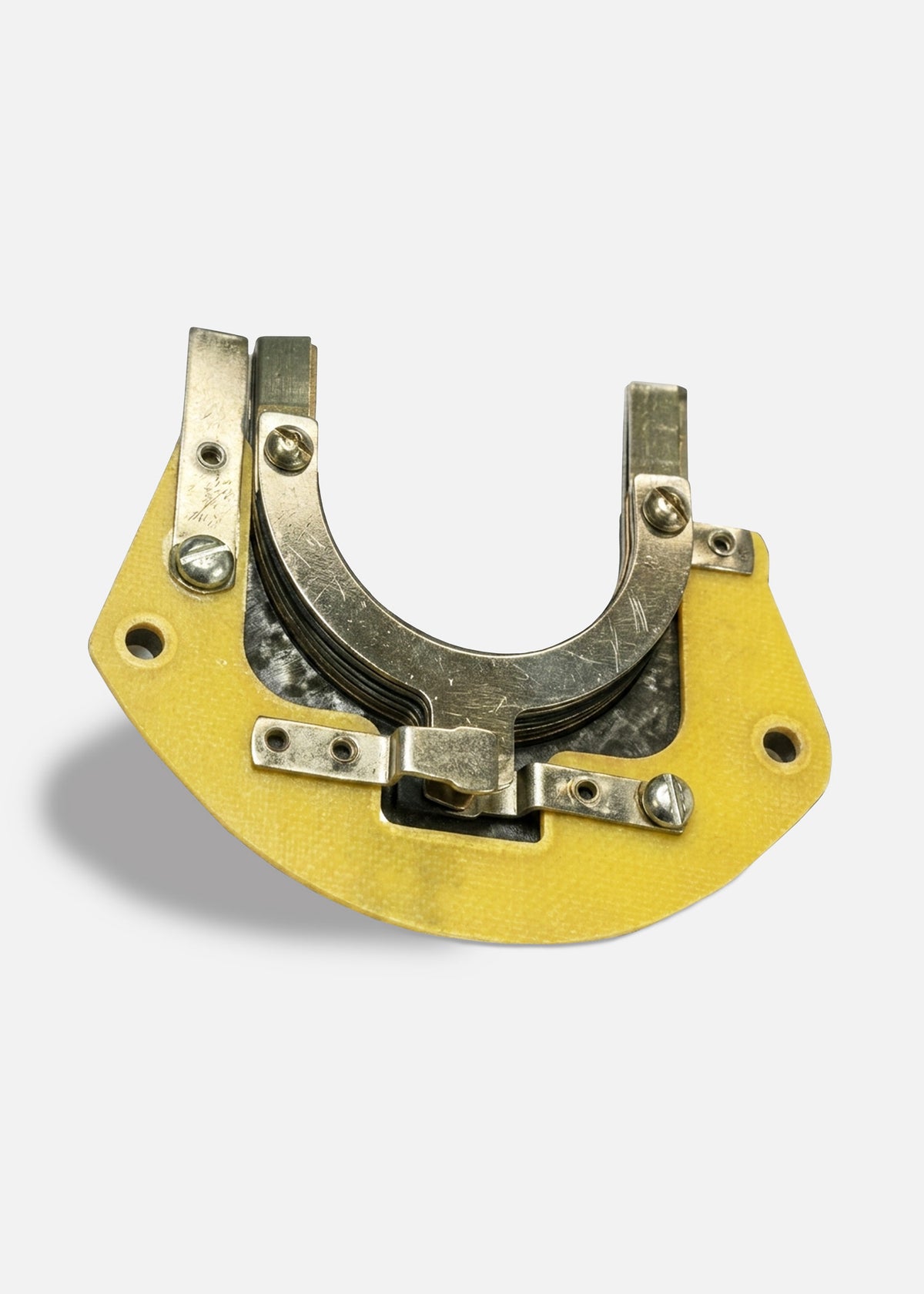Interruptor centrífugo Rhino BATI-10 REF-BATI10-05 con base amarilla, contactos y soportes metálicos