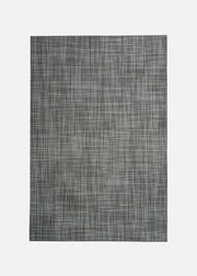 Mantel individual rectangular de poliéster y textileno gris jaspeado de 45 x 30 cm, vista completa extendida.