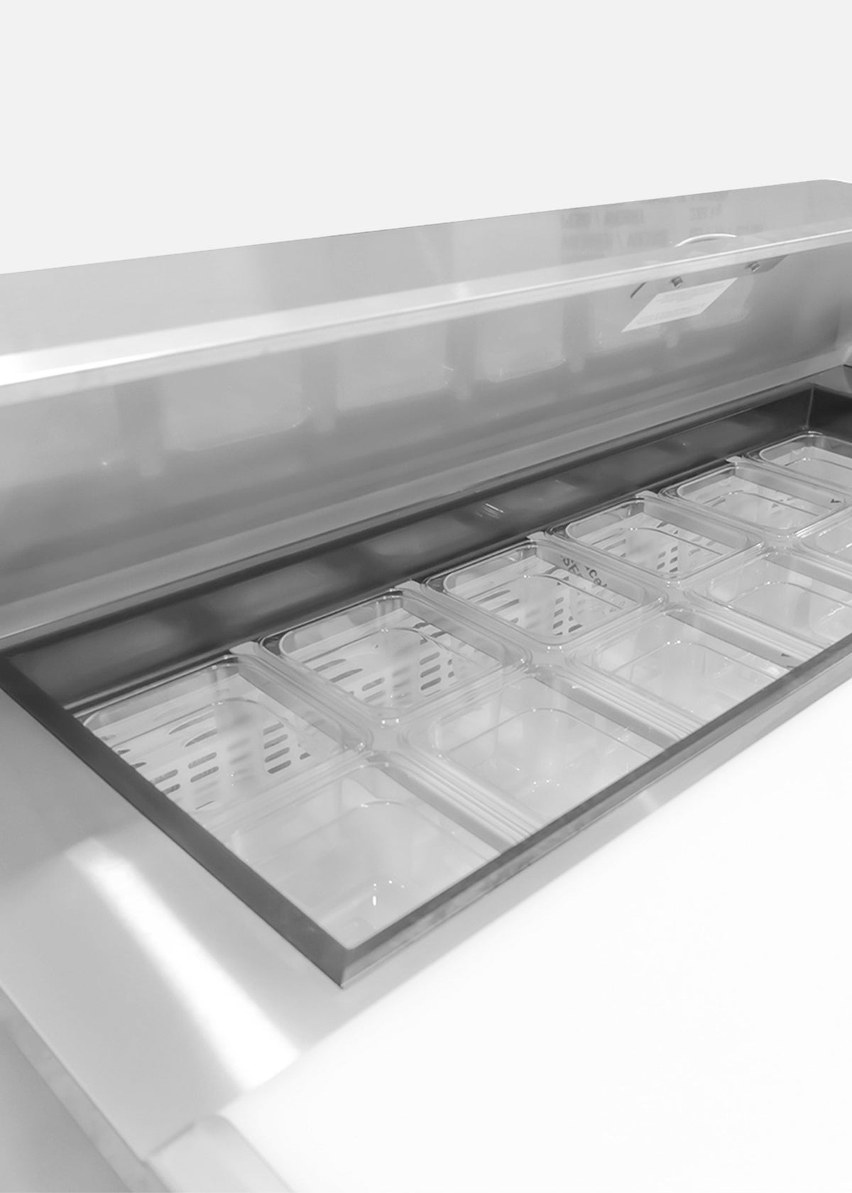 compra mesa refrigerada rhino de venta solo en maha