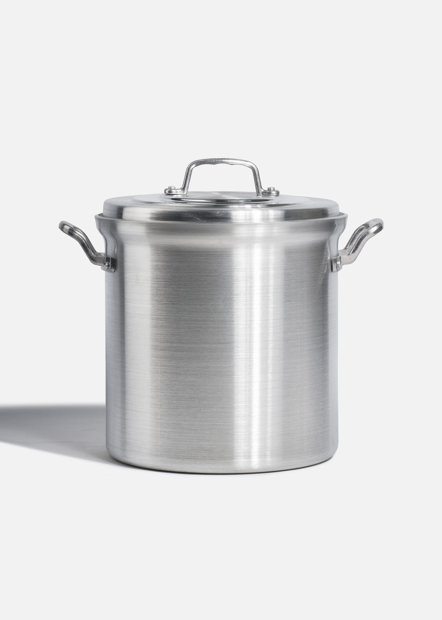 compra olla con tapa maha