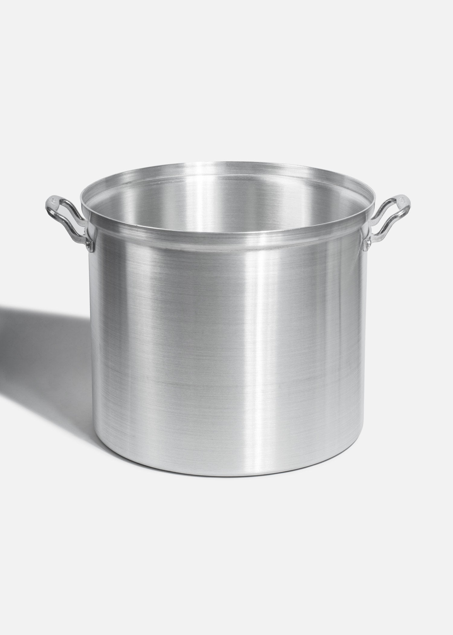 encuentra olla de aluminio maha