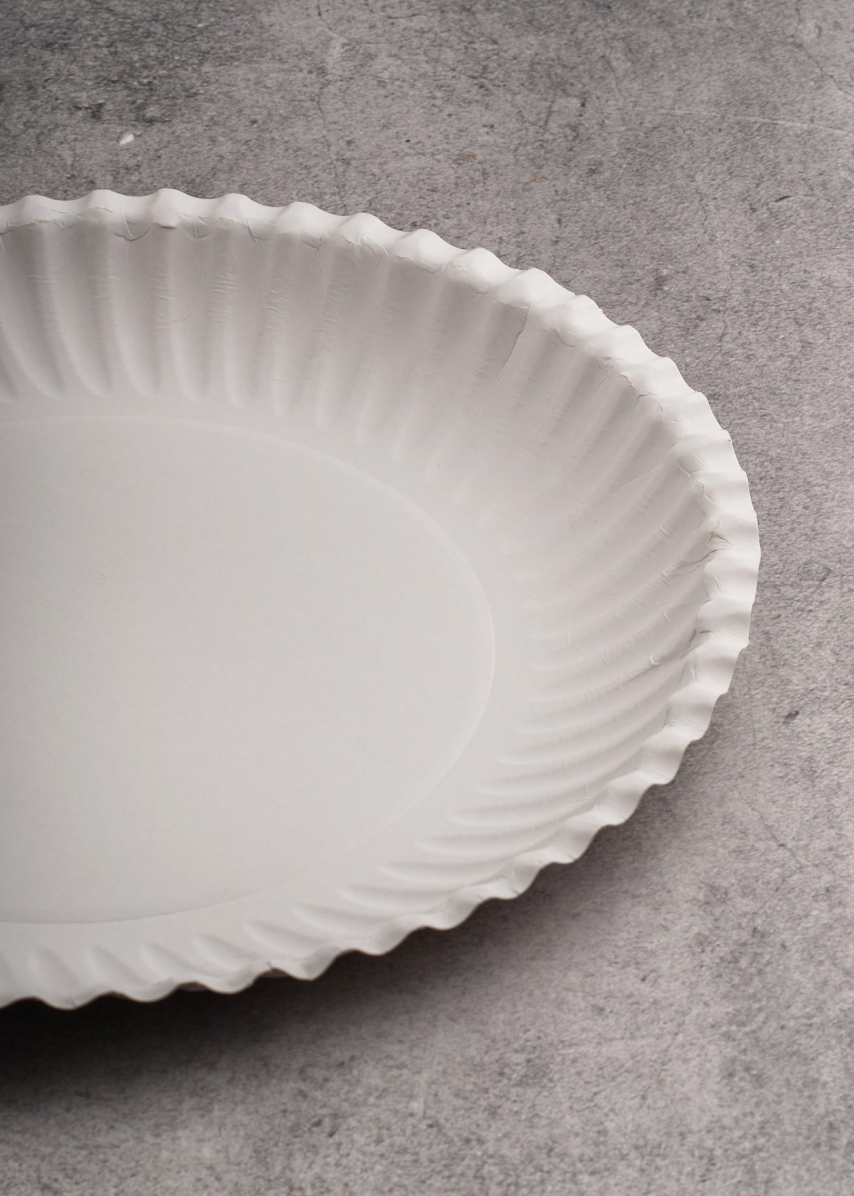 encuentra platos desechables maha