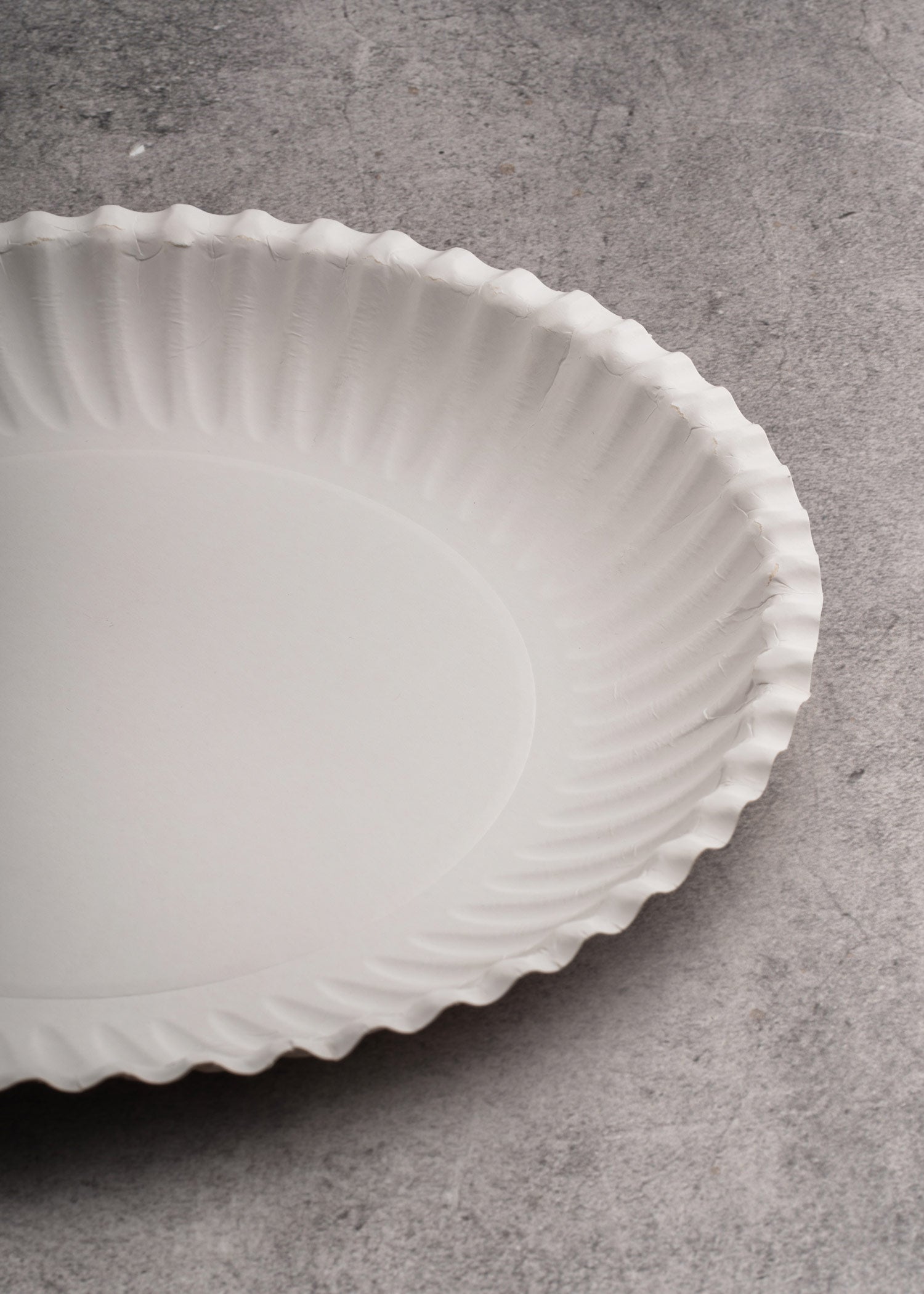 encuentra platos desechables maha