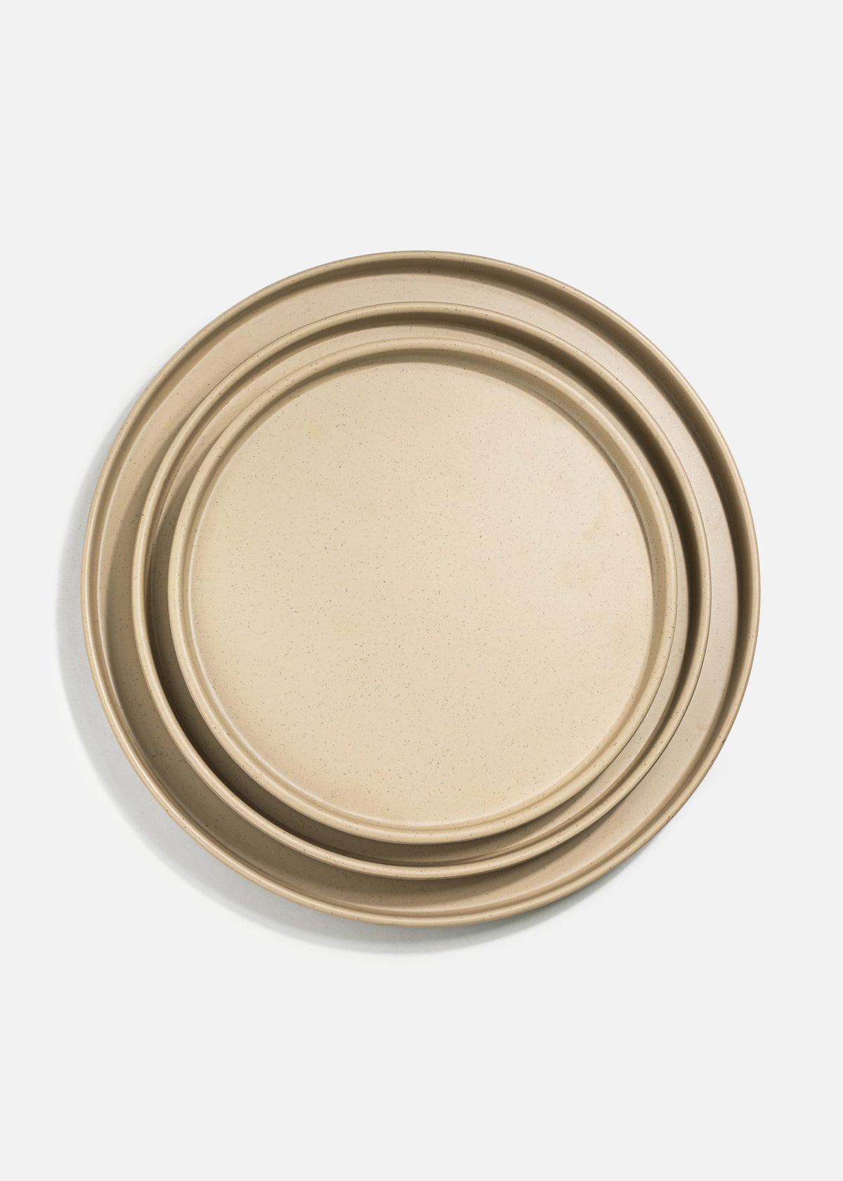 Plato trinche Barcelona de melamina arena mate de 20 cm