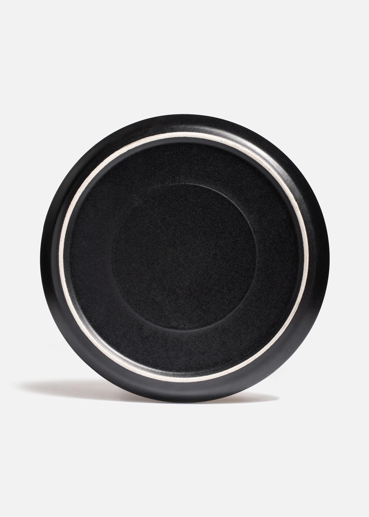 Plato trinche de cerámica negro mate Bruce Ø 26 cm — imagen de producto