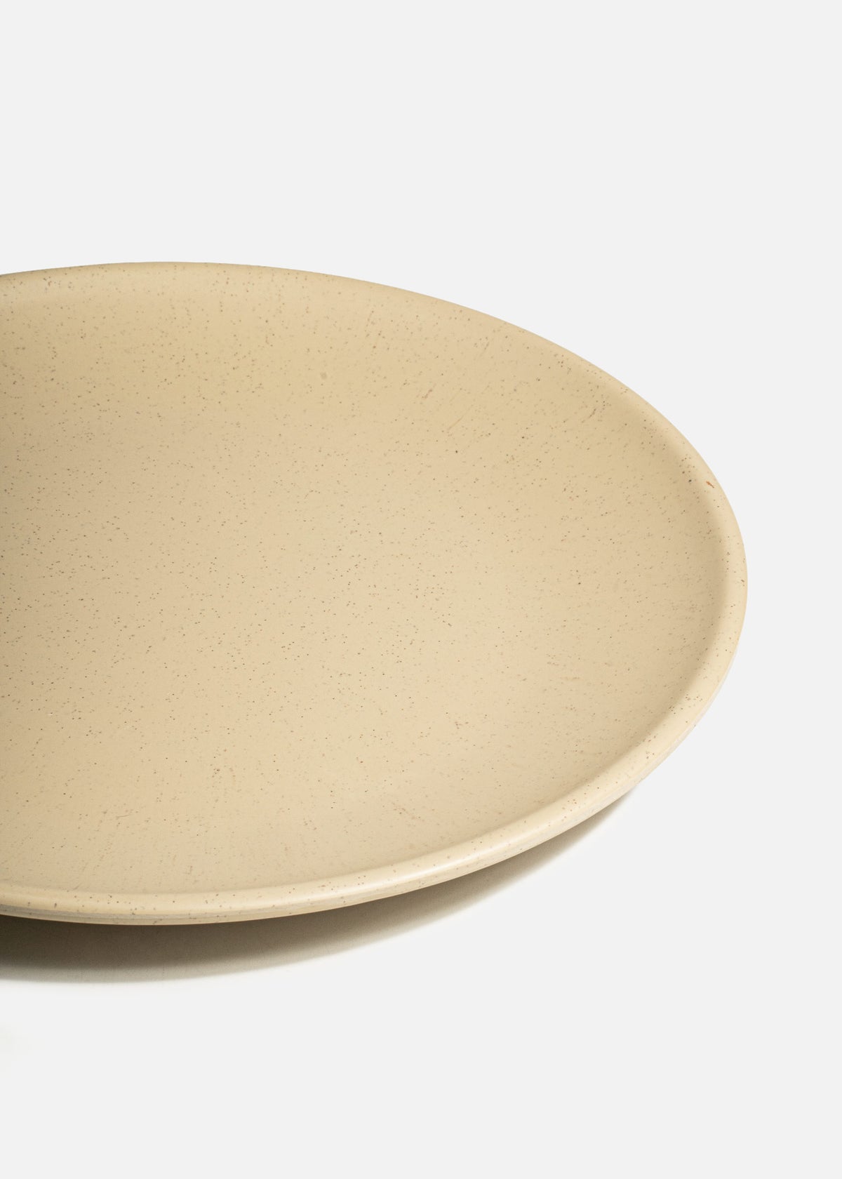 Plato trinche de melamina arena mate de 26.7 cm