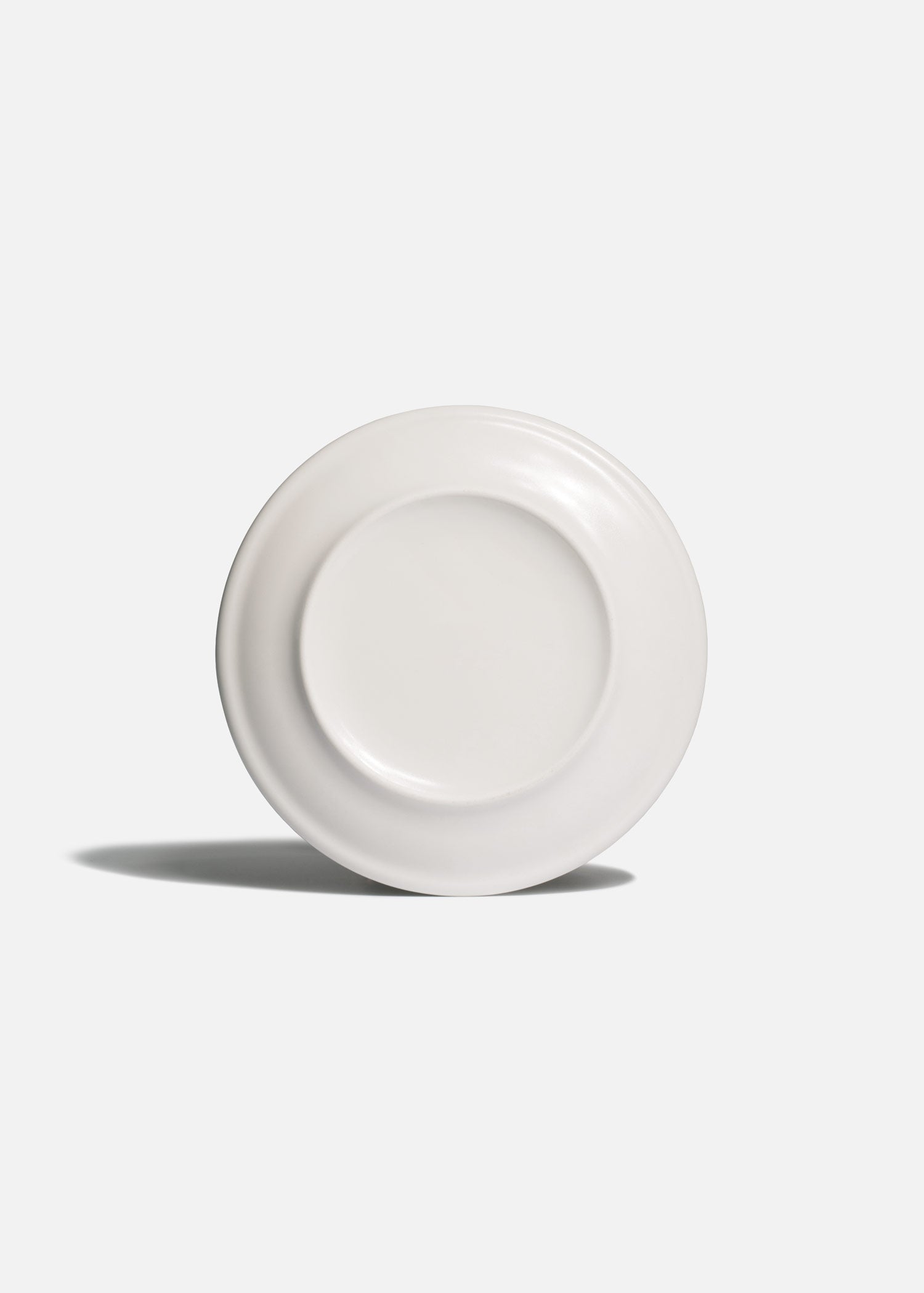 Vista frontal del plato trinche Harena de 21 cm