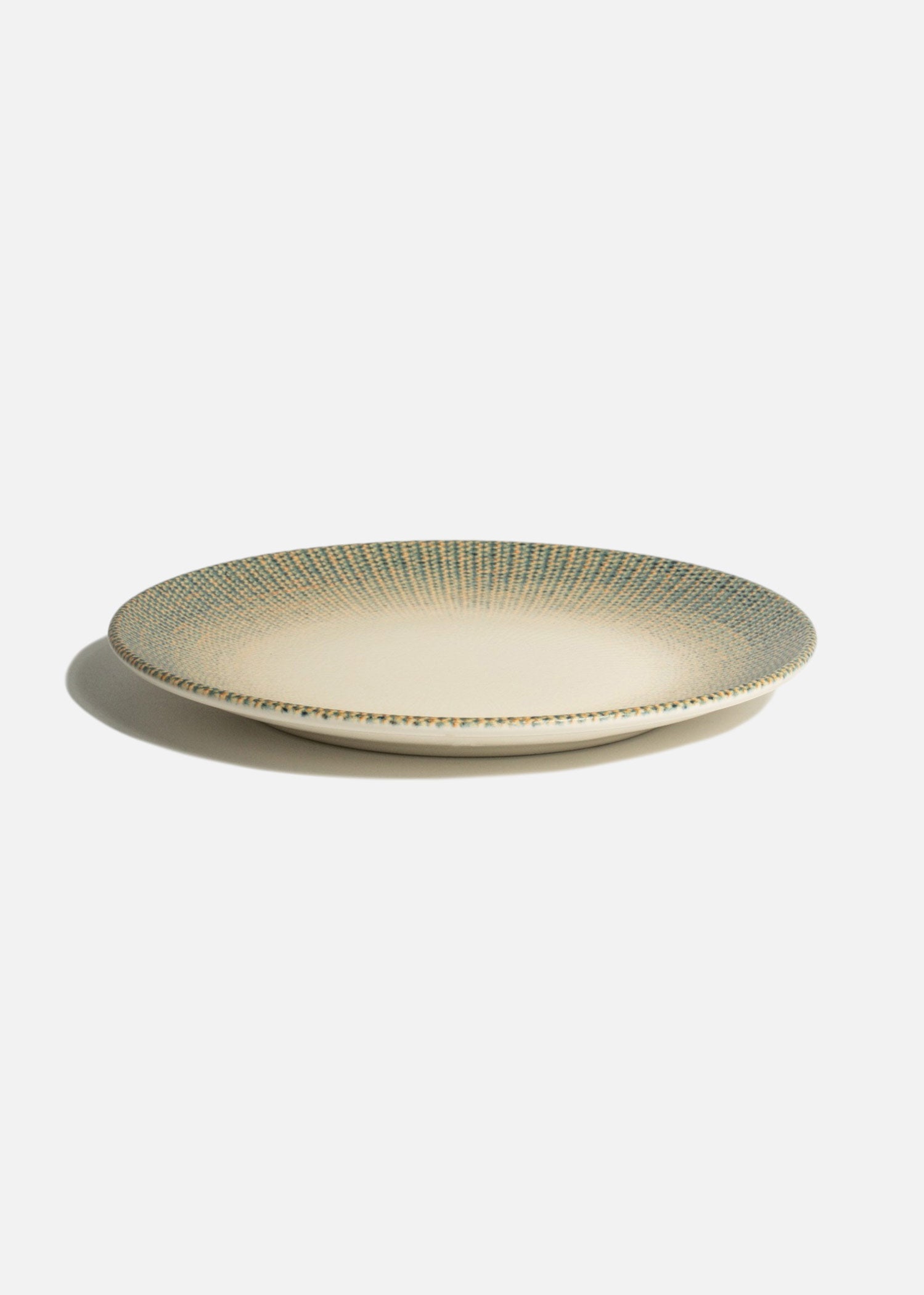 encuentra platos porcelana maha
