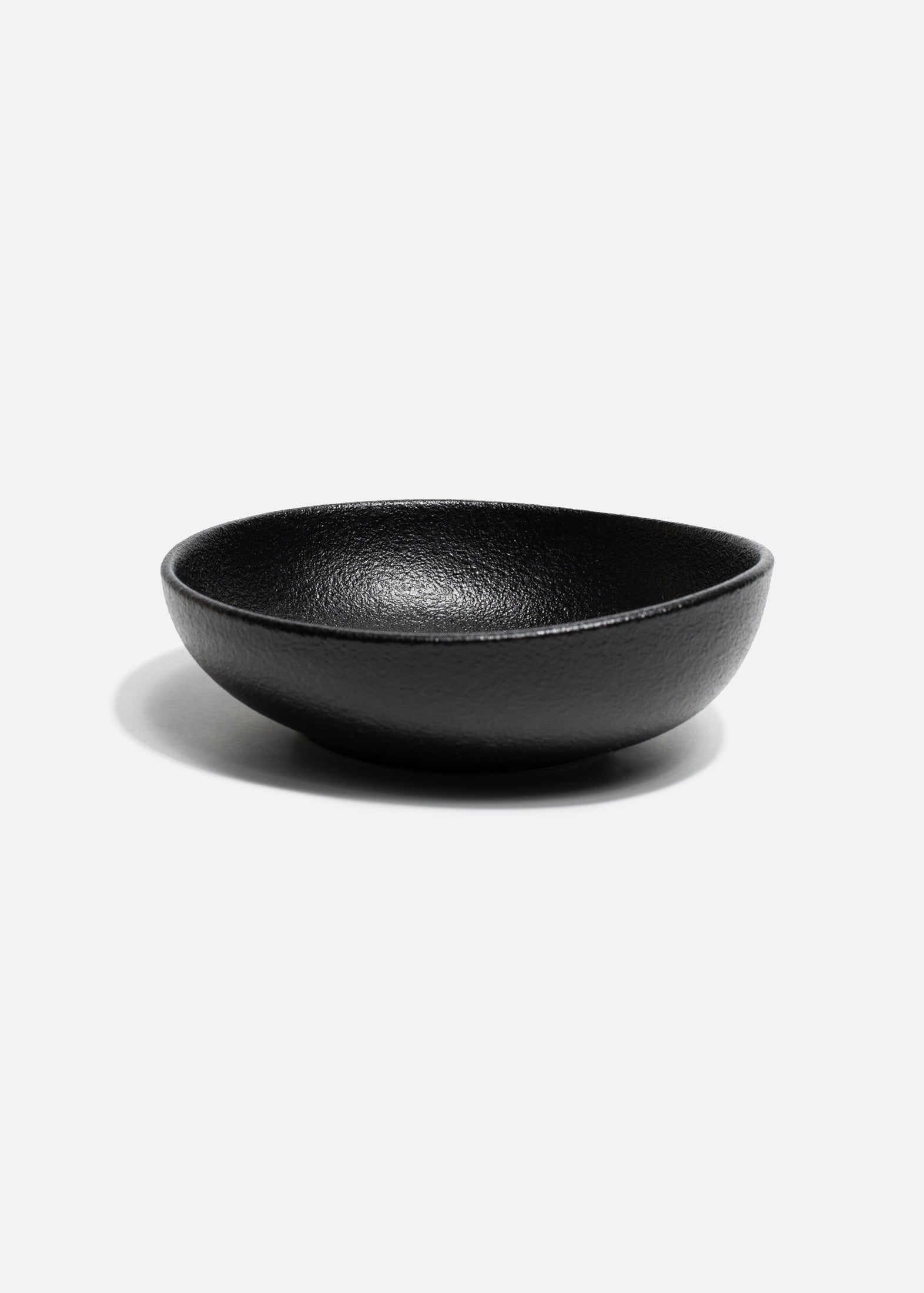 platos porcelana negro hoteles maha